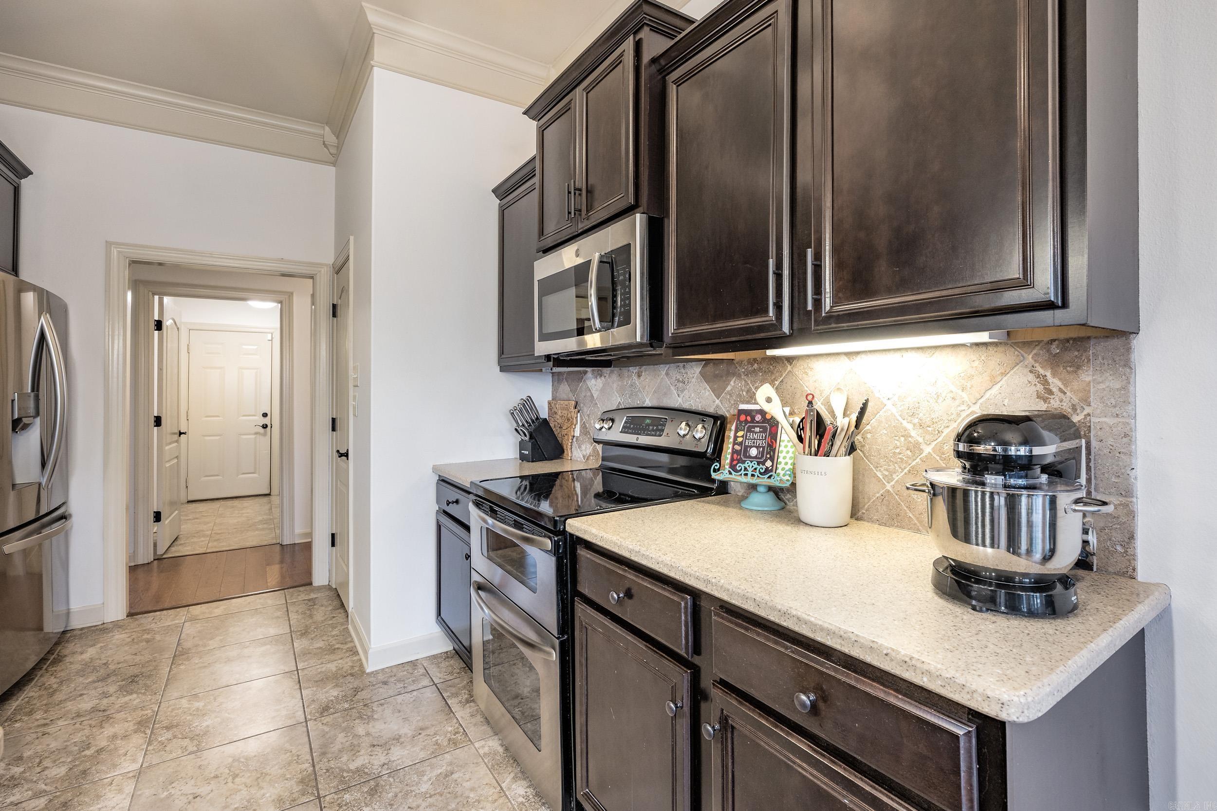 310 Corondelet Lane Maumelle, AR 72113