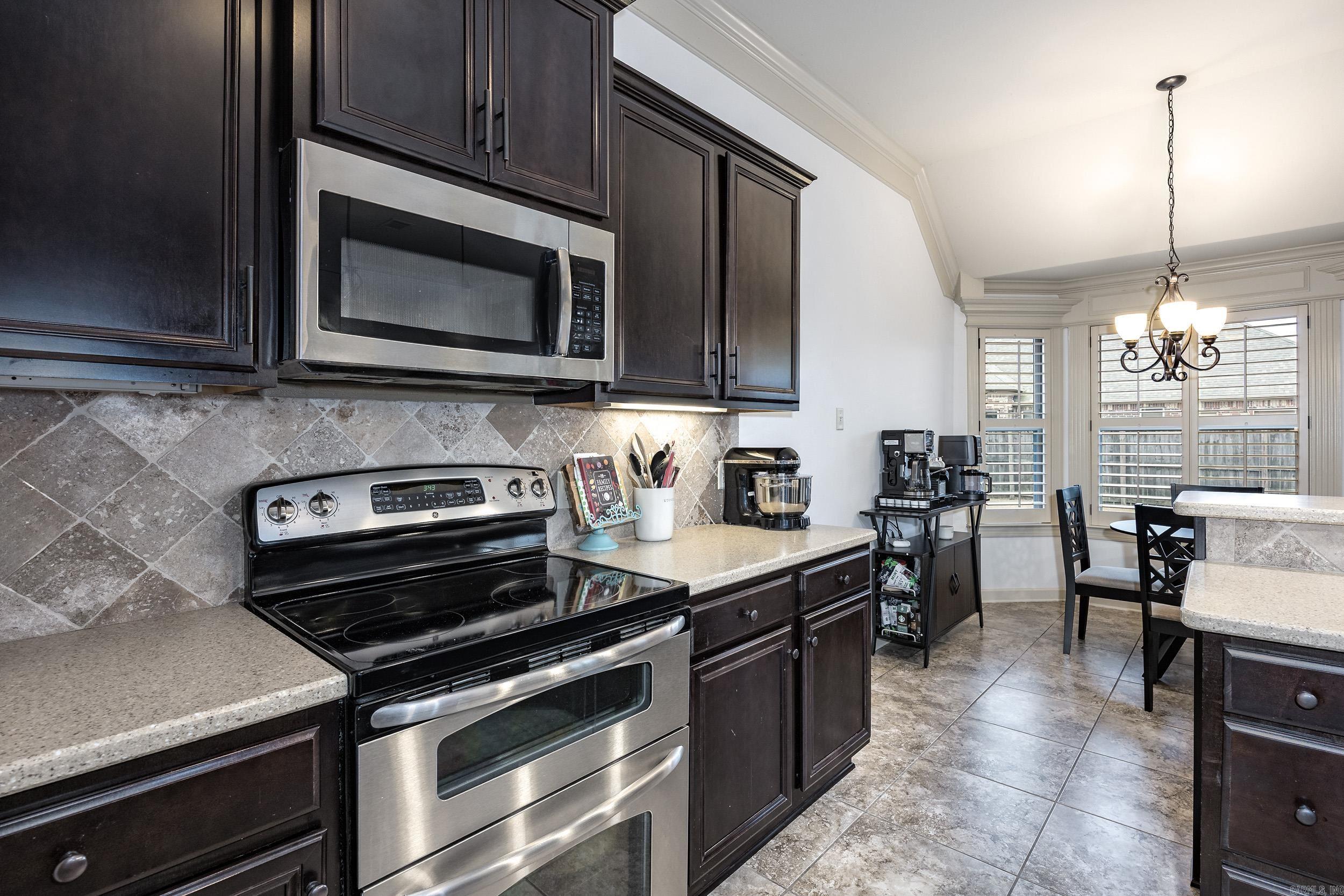 310 Corondelet Lane Maumelle, AR 72113