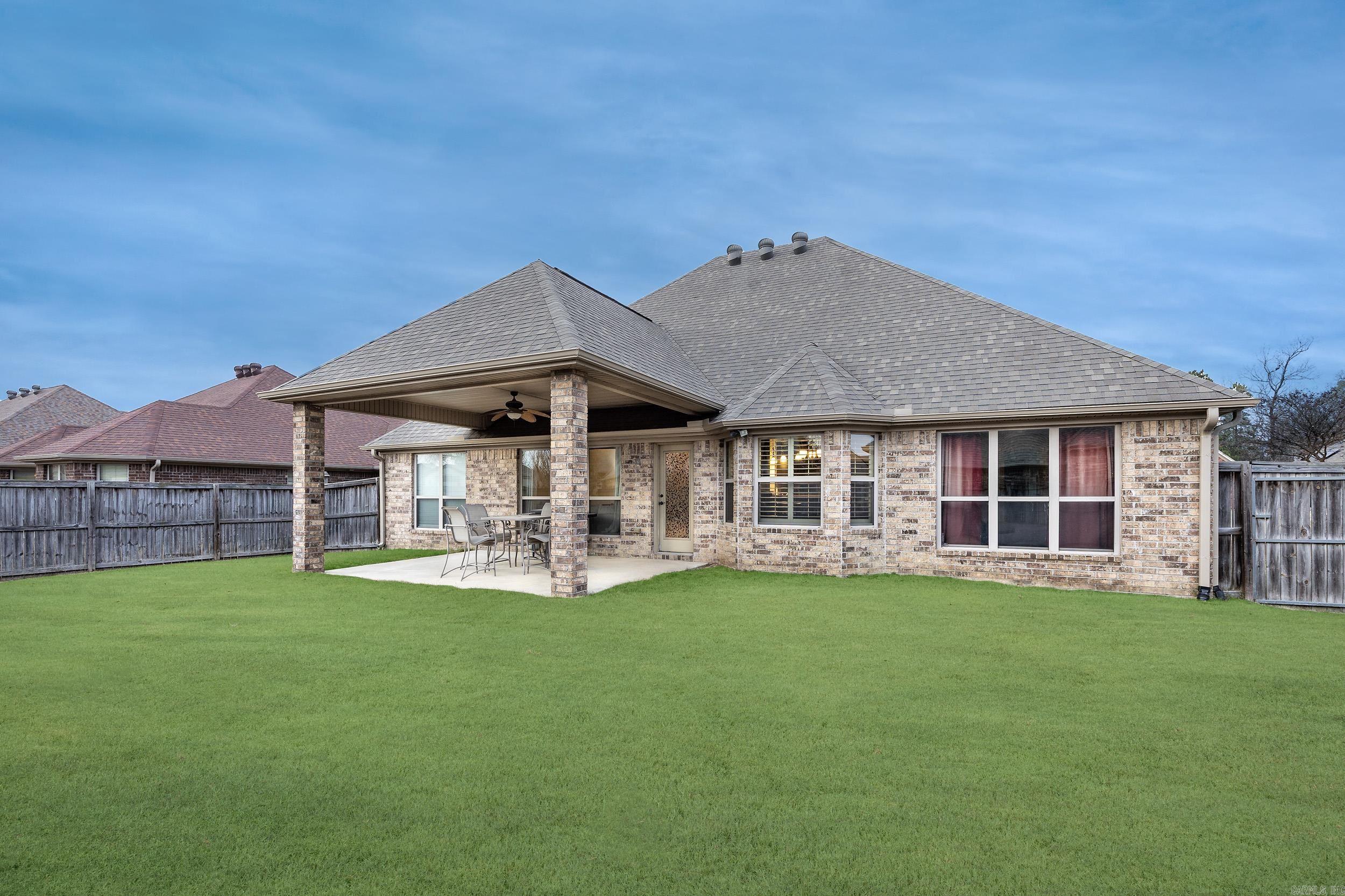 310 Corondelet Lane Maumelle, AR 72113