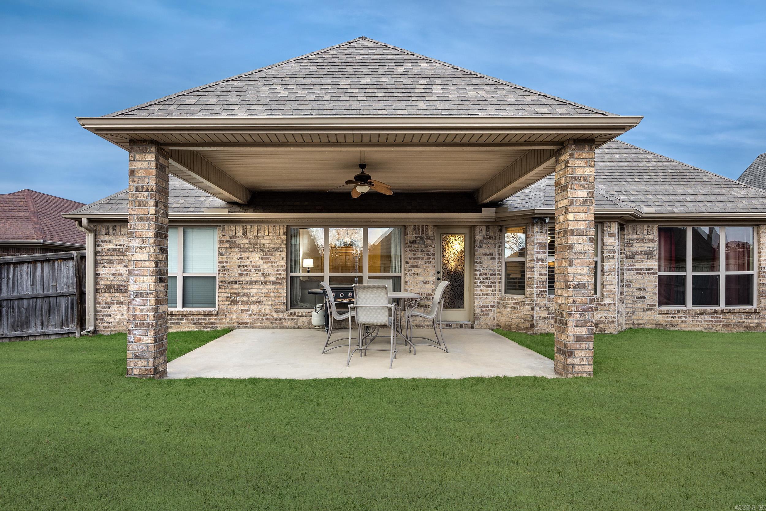 310 Corondelet Lane Maumelle, AR 72113