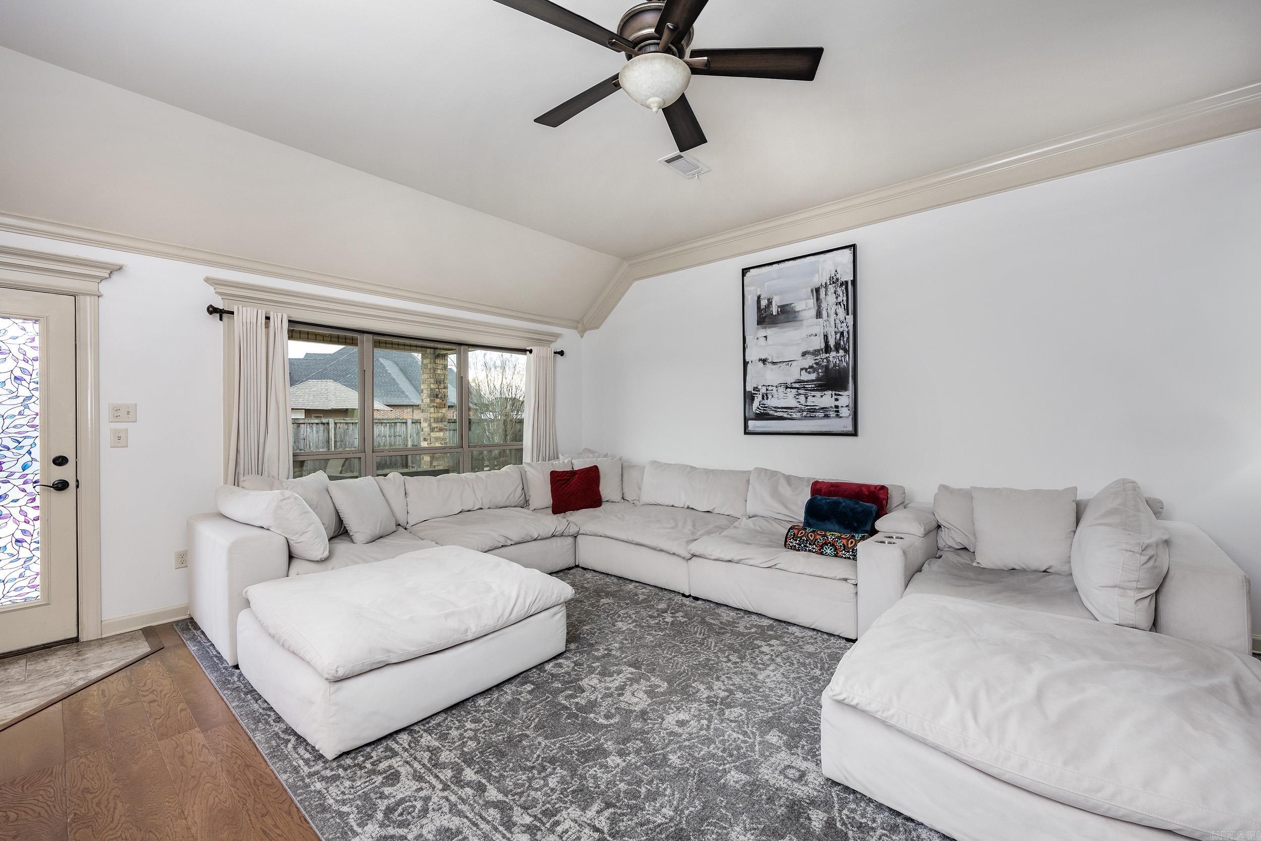 310 Corondelet Lane Maumelle, AR 72113