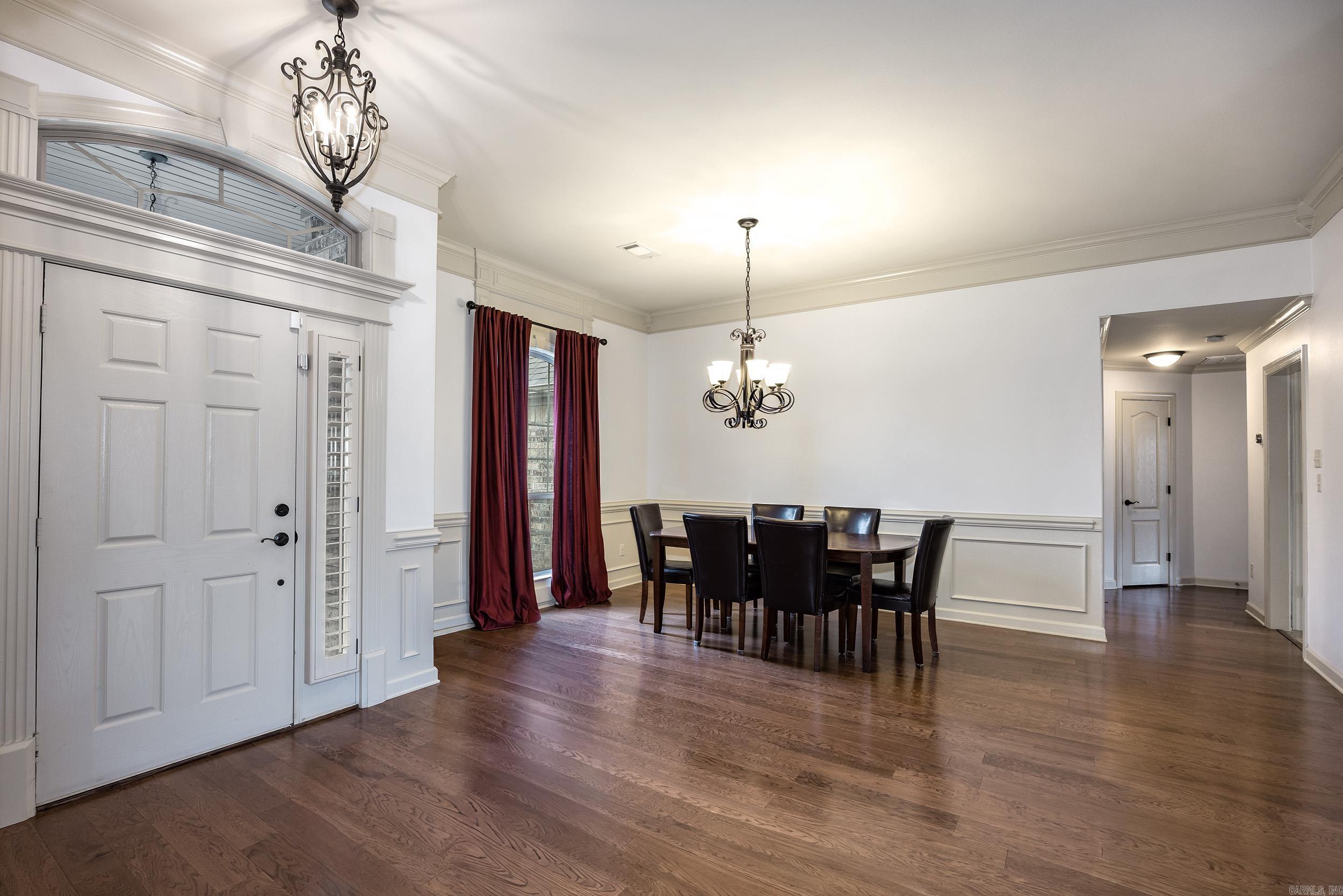 310 Corondelet Lane Maumelle, AR 72113