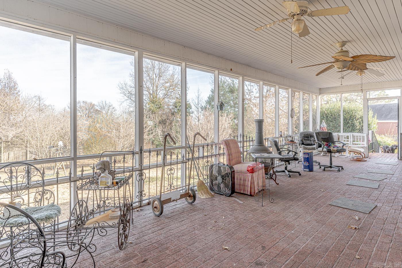 2806 Harrisburg Rd Jonesboro, AR 72401