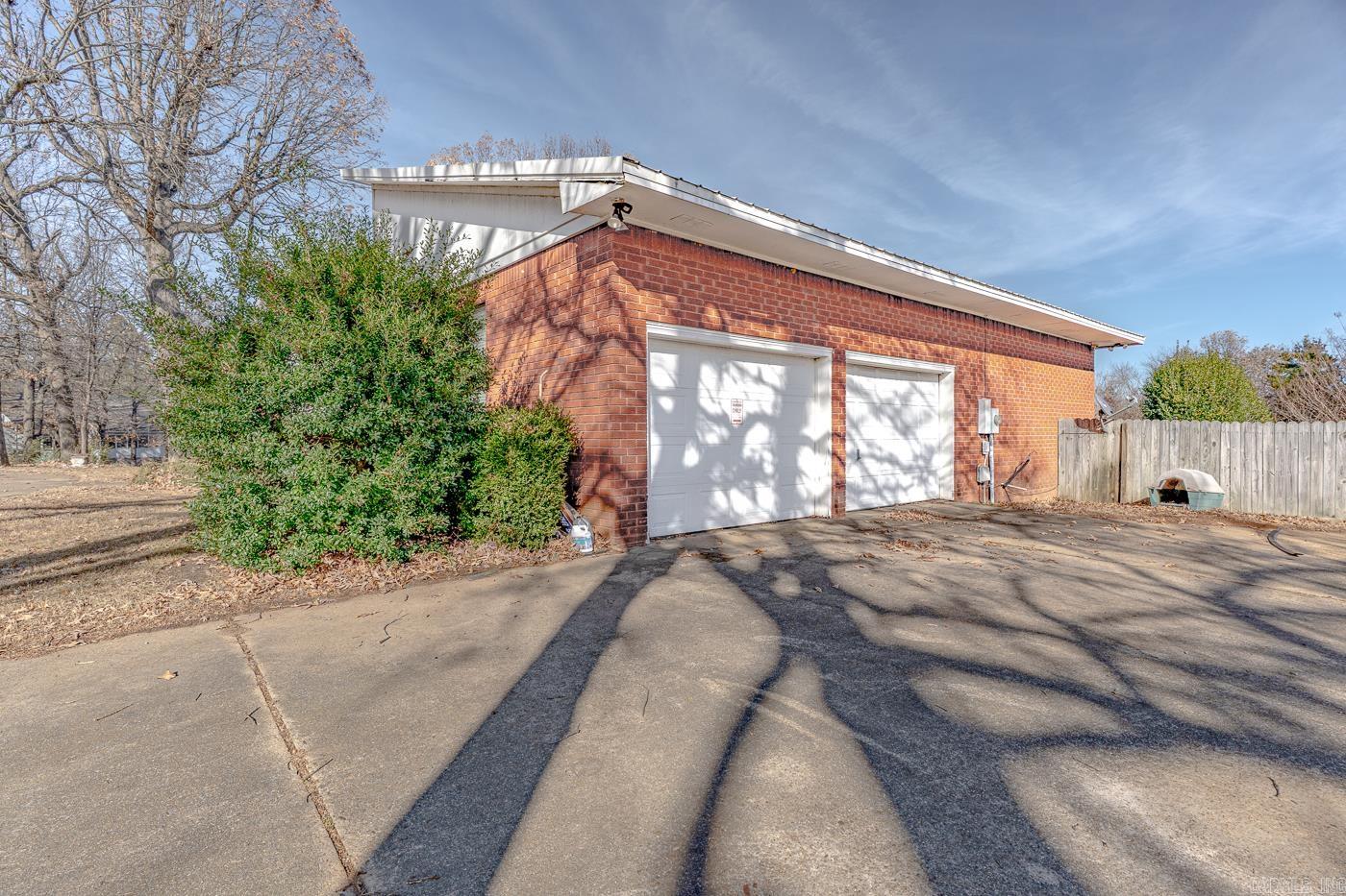 2806 Harrisburg Rd Jonesboro, AR 72401