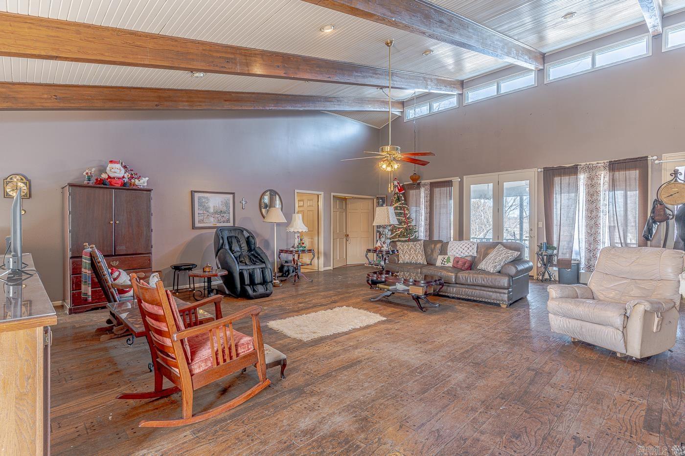 2806 Harrisburg Rd Jonesboro, AR 72401