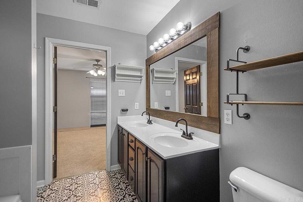 3712 Hazelwood  Benton, AR