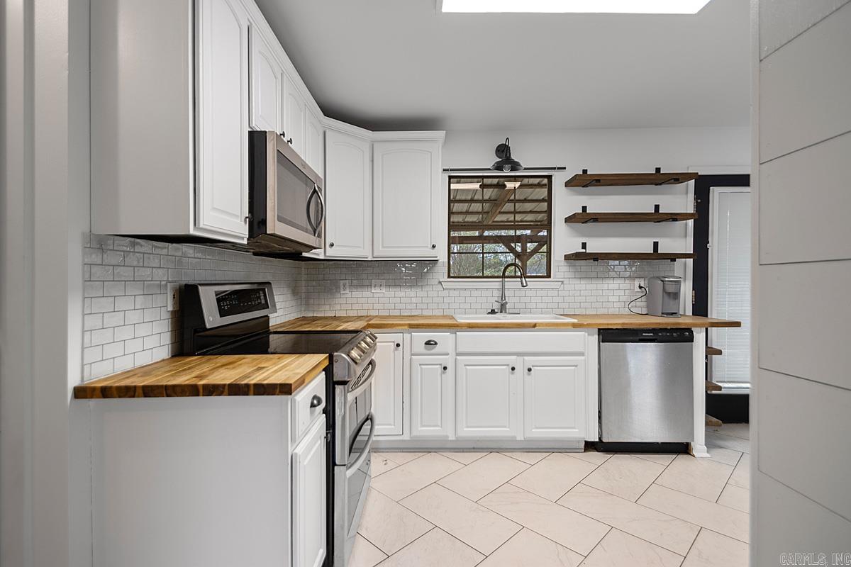 3712 Hazelwood  Benton, AR