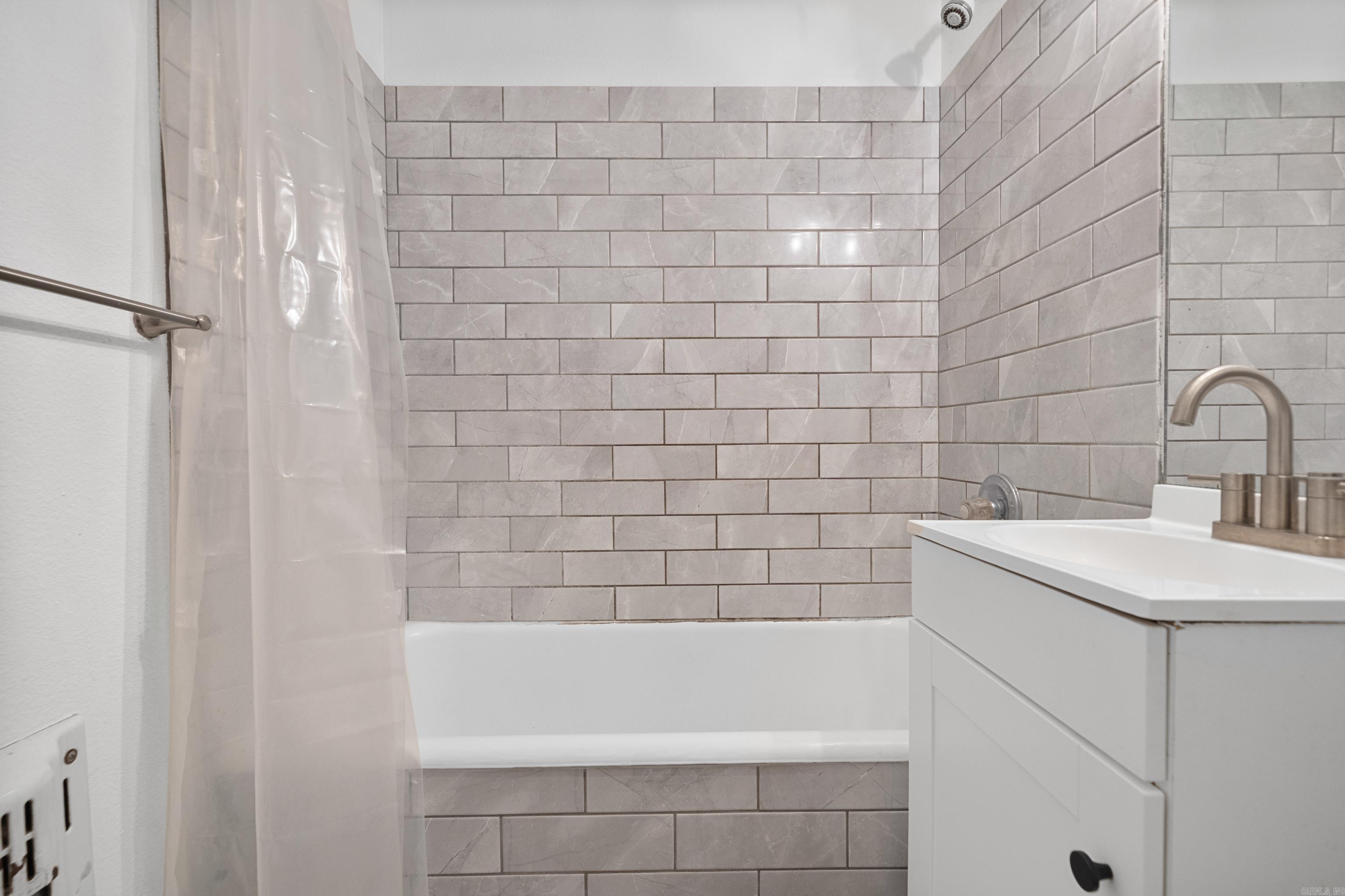 907 Garland Ave  Hot Springs, AR