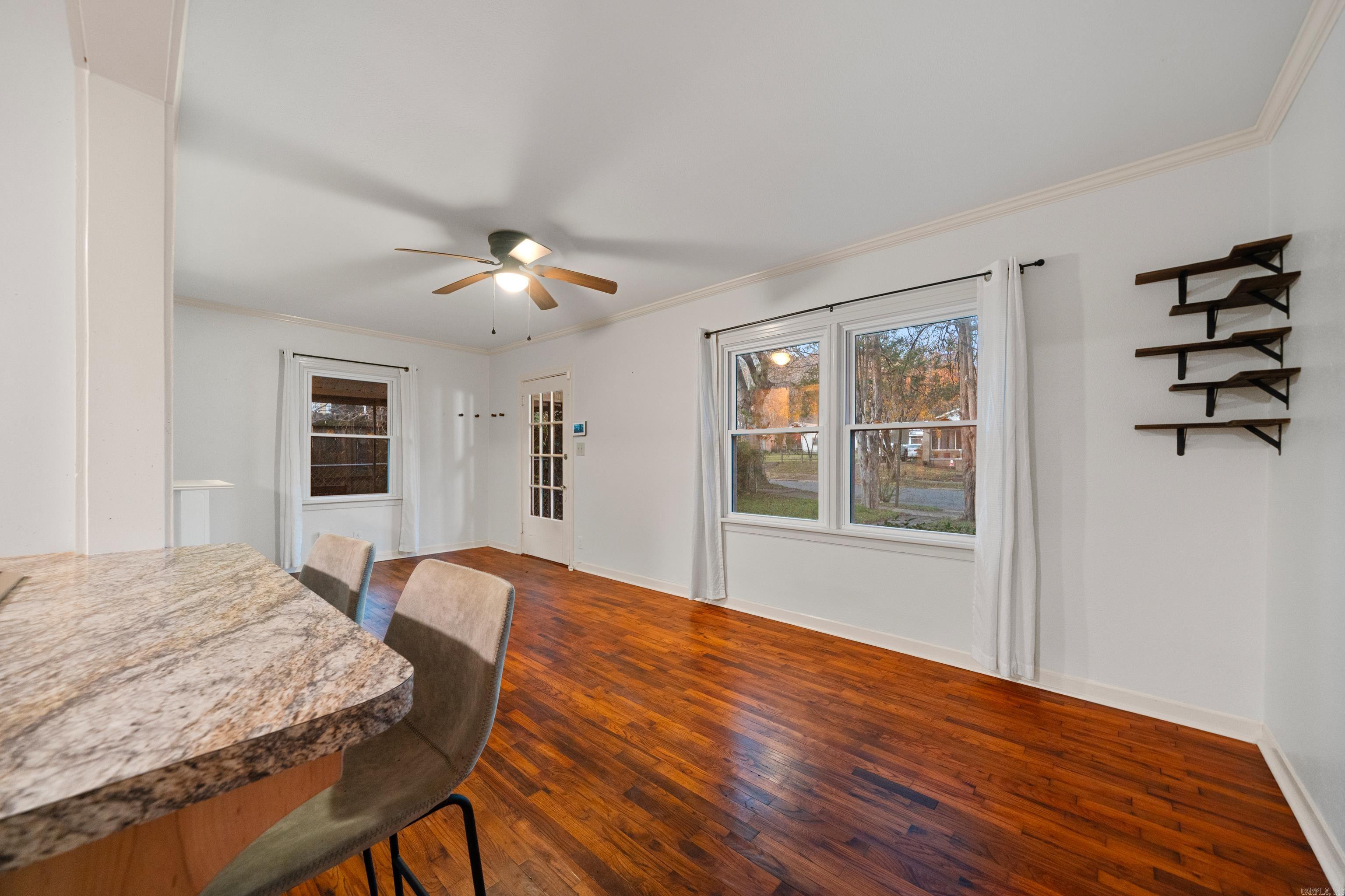 907 Garland Ave  Hot Springs, AR