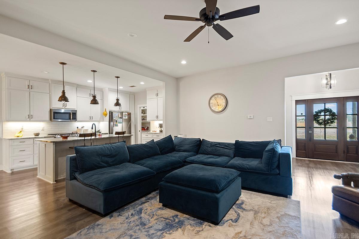 2017 KAYSEN LN  Hensley, AR