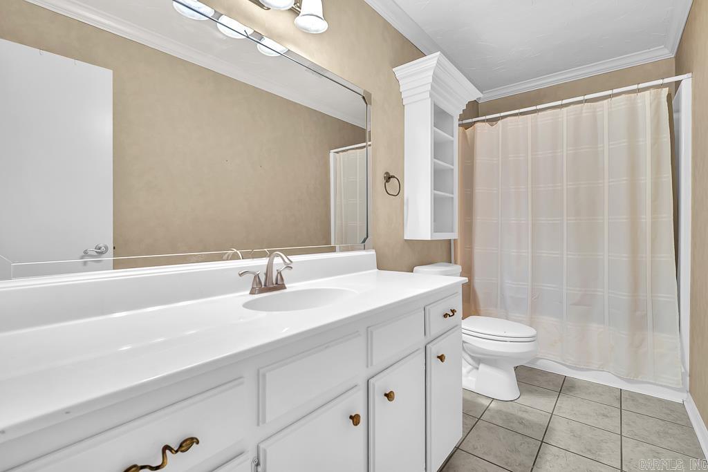 10 Raccoon Trail Conway, AR 72032