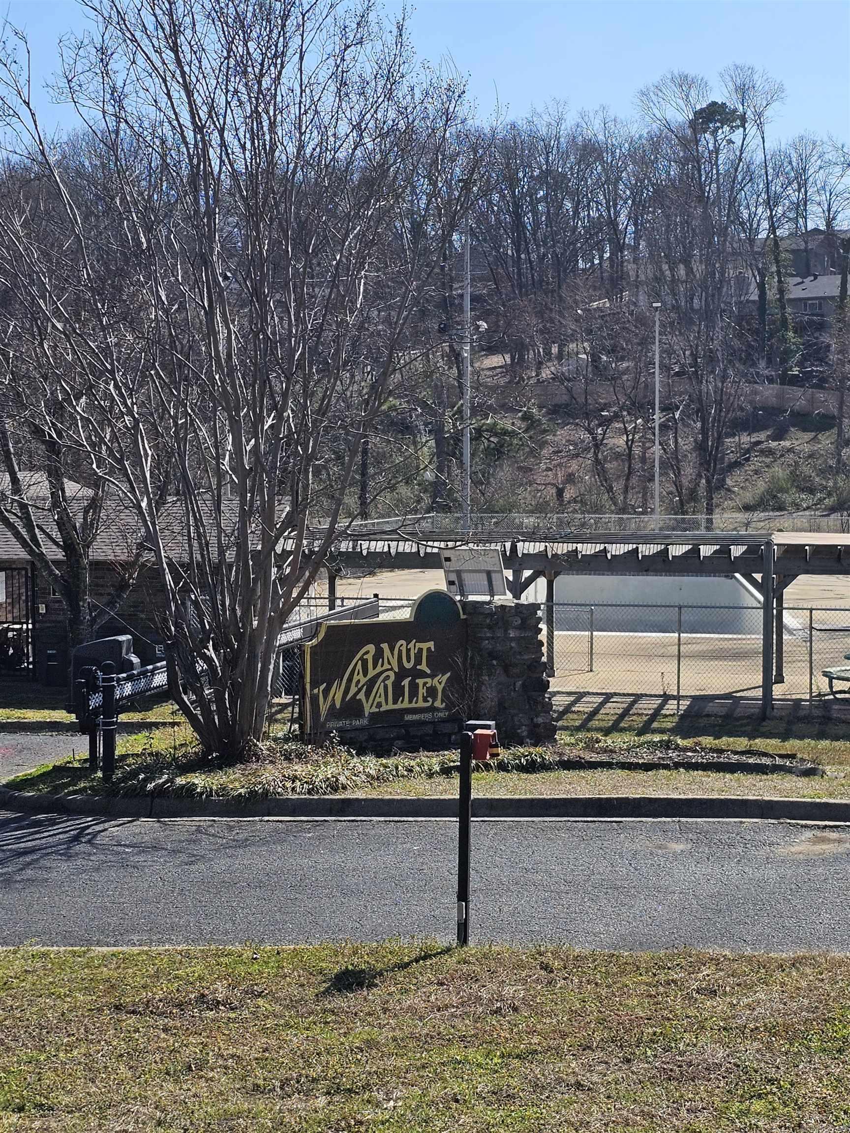 1216 N Shackleford  Little Rock, AR