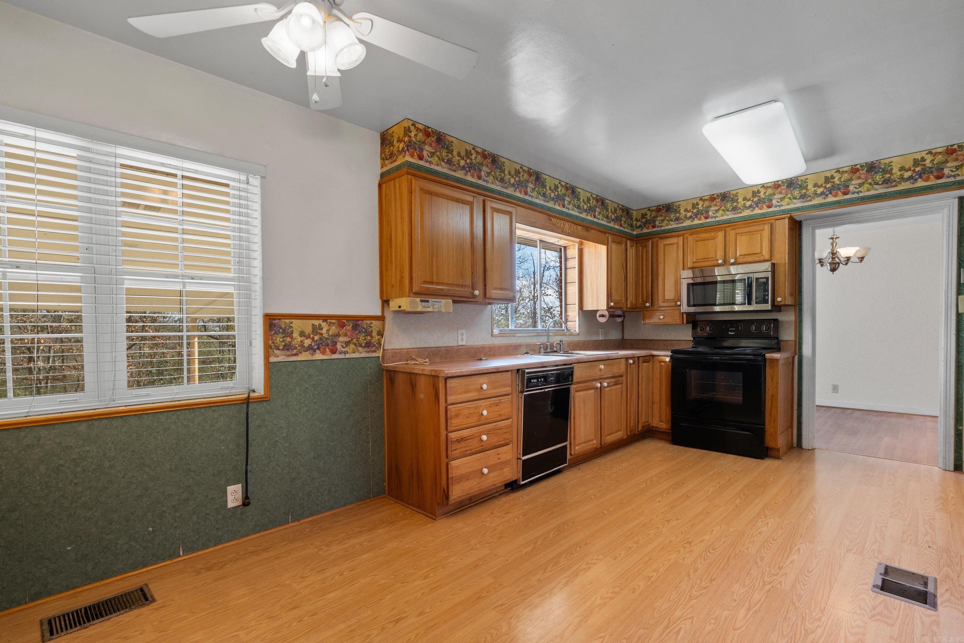 115 Roxbury Street Hot Springs, AR 71901