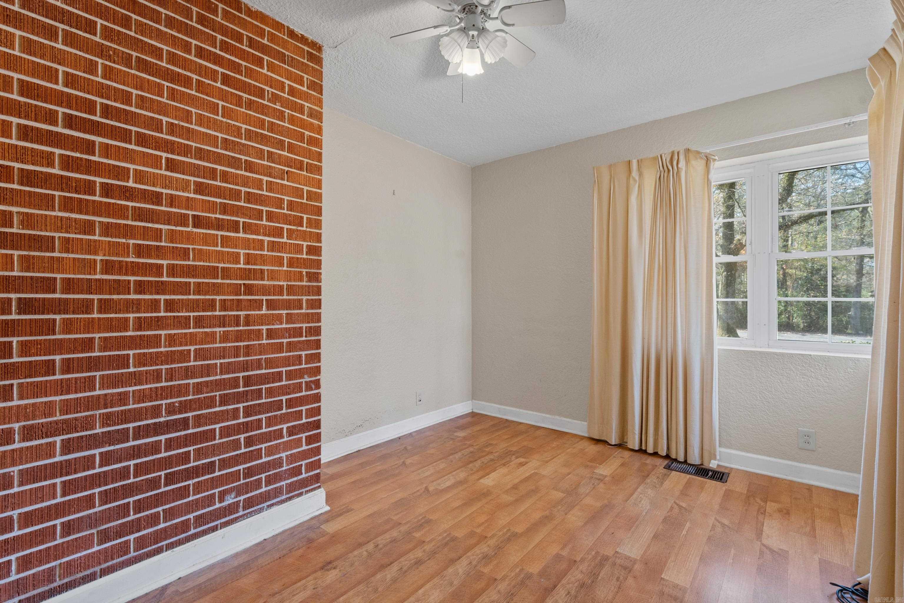 115 Roxbury Street Hot Springs, AR 71901