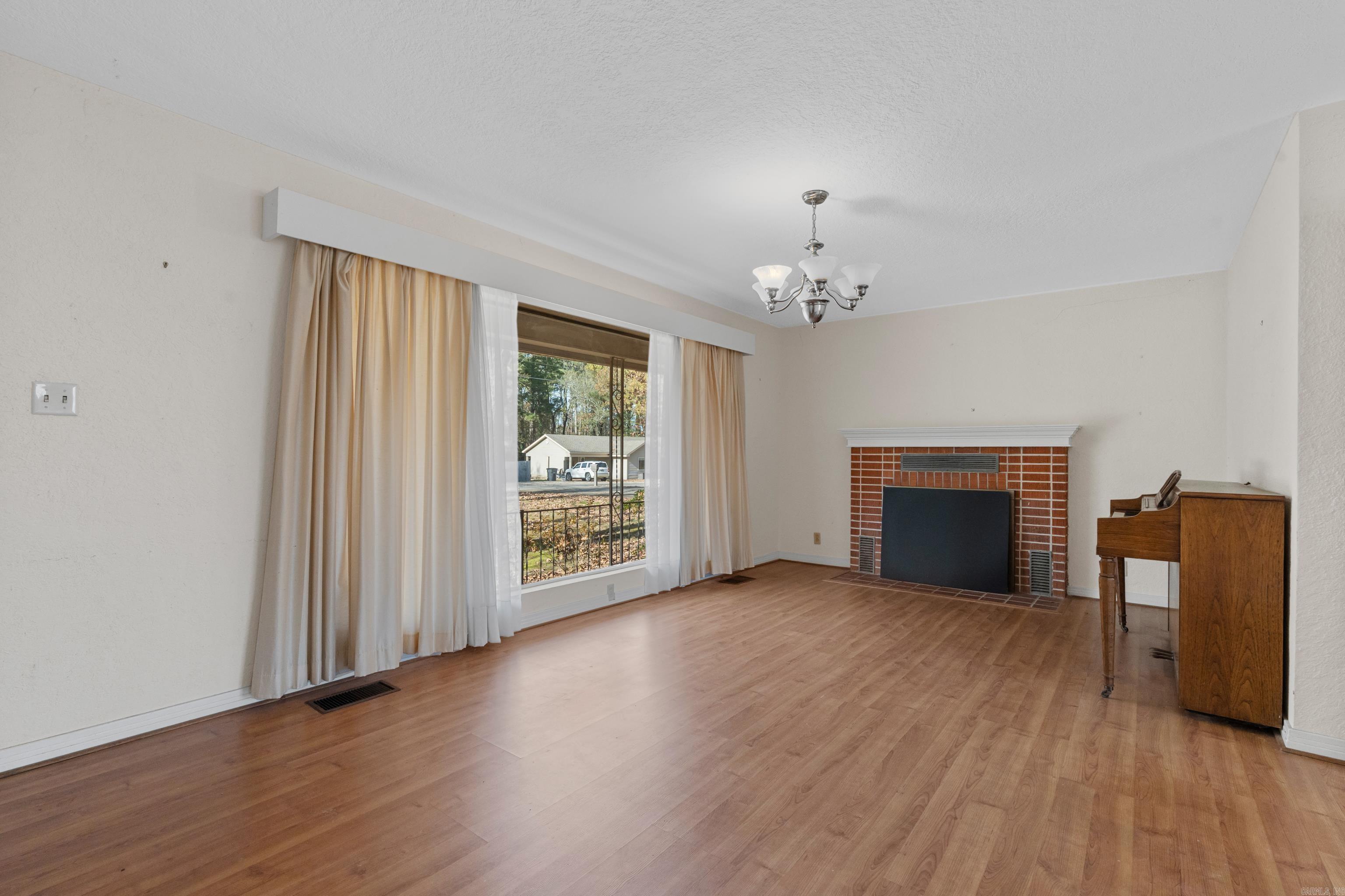 115 Roxbury Street Hot Springs, AR 71901