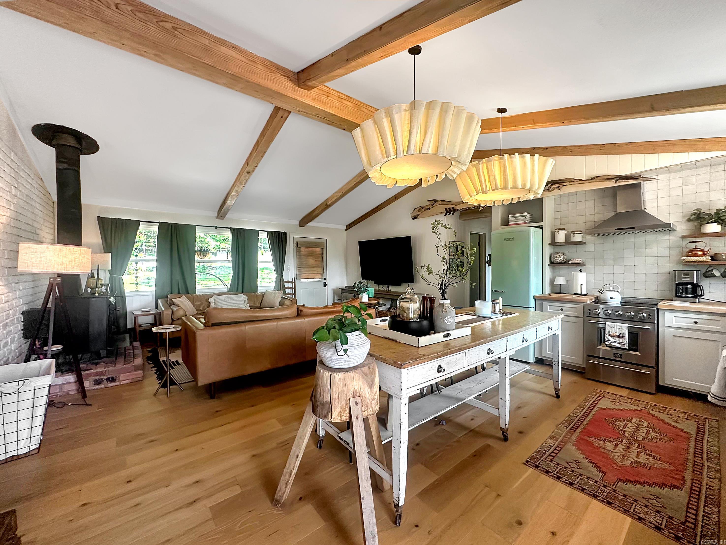 170 Lynn Creek Dr Fairfield Bay, AR 72088