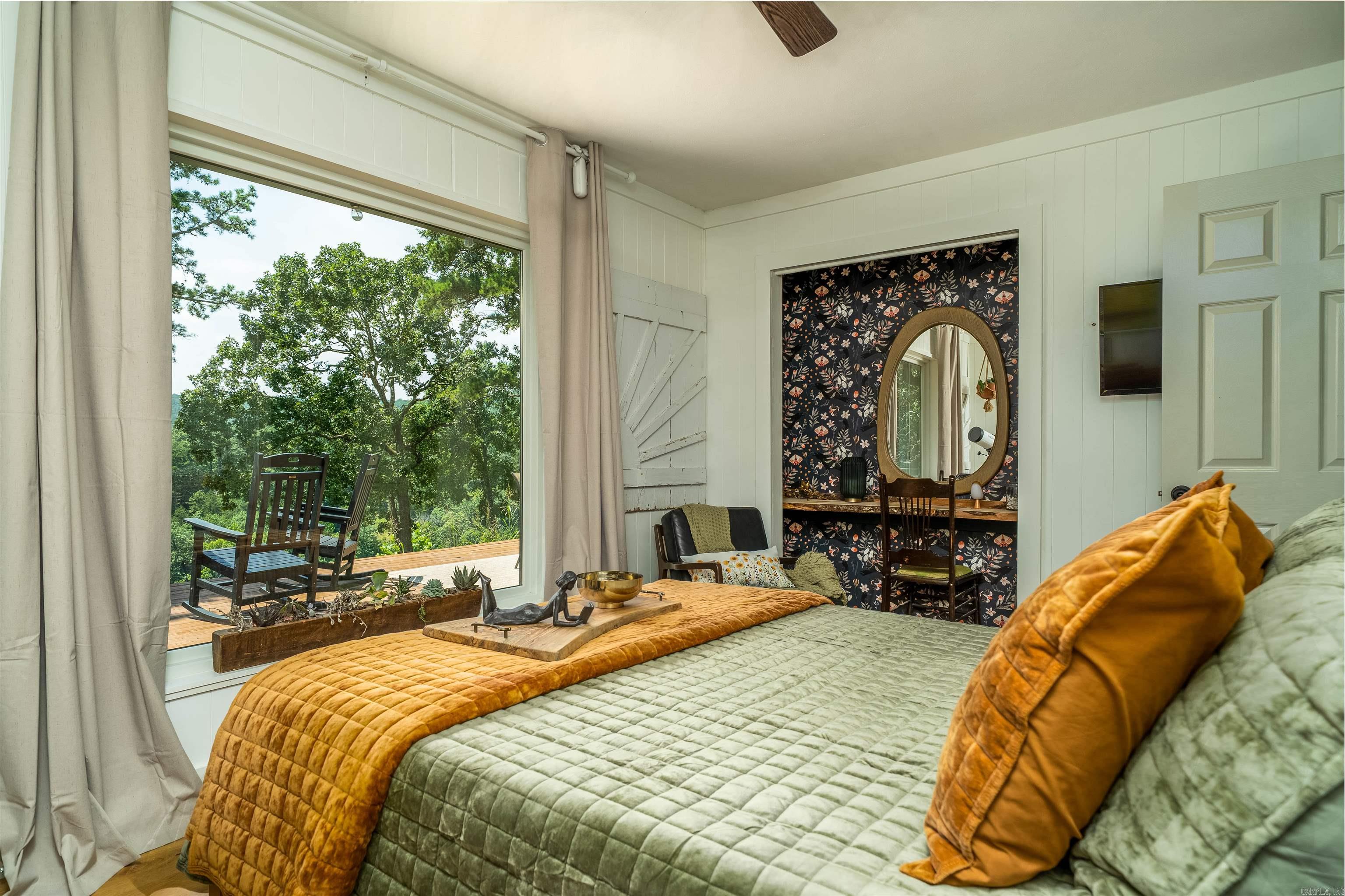 170 Lynn Creek Dr Fairfield Bay, AR 72088