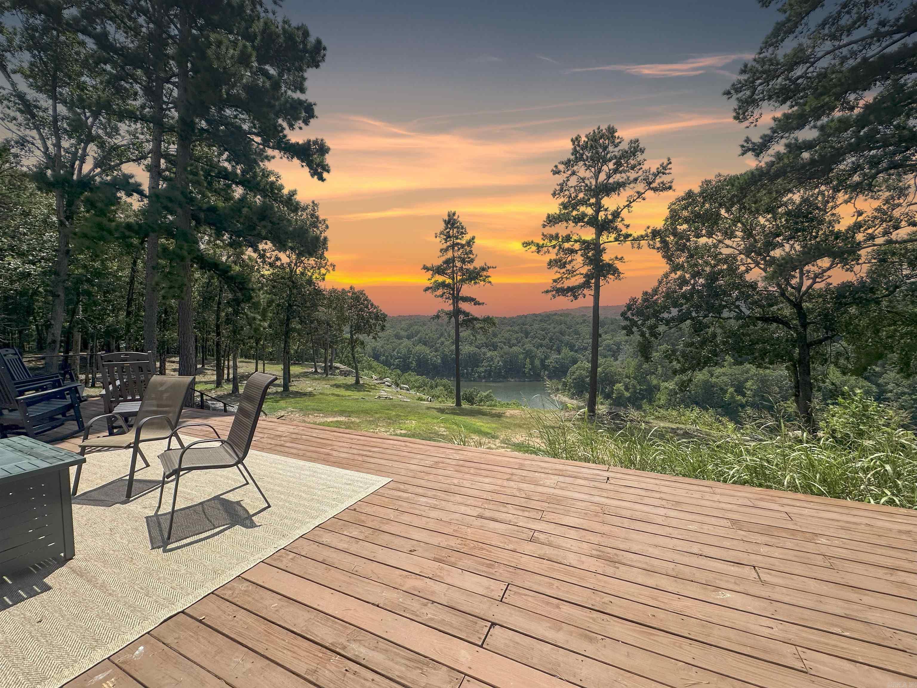 170 Lynn Creek Dr Fairfield Bay, AR 72088