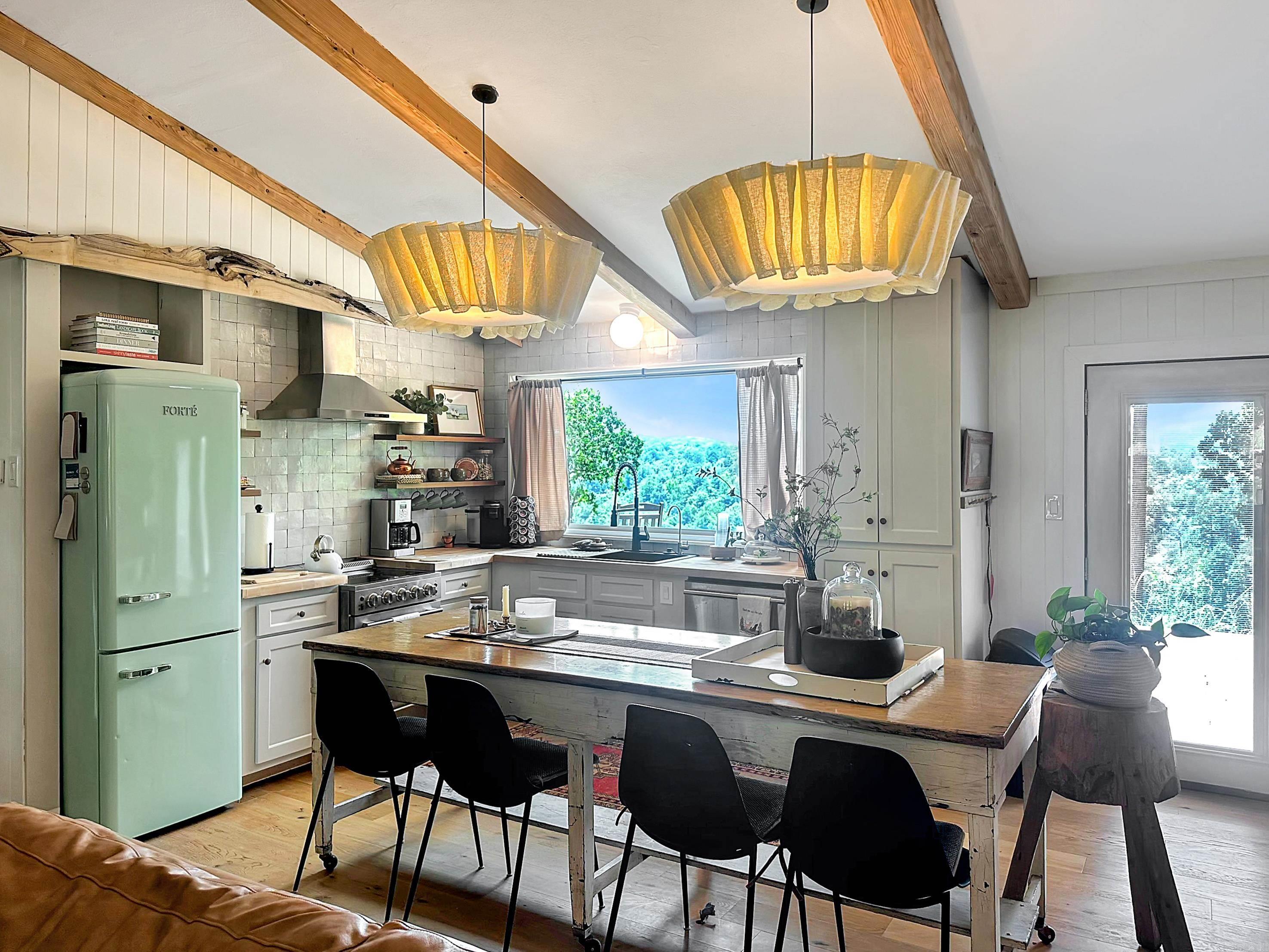 170 Lynn Creek Dr Fairfield Bay, AR 72088