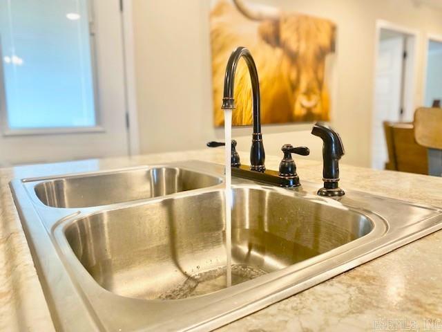 206 Stacy Paragould, AR 72450