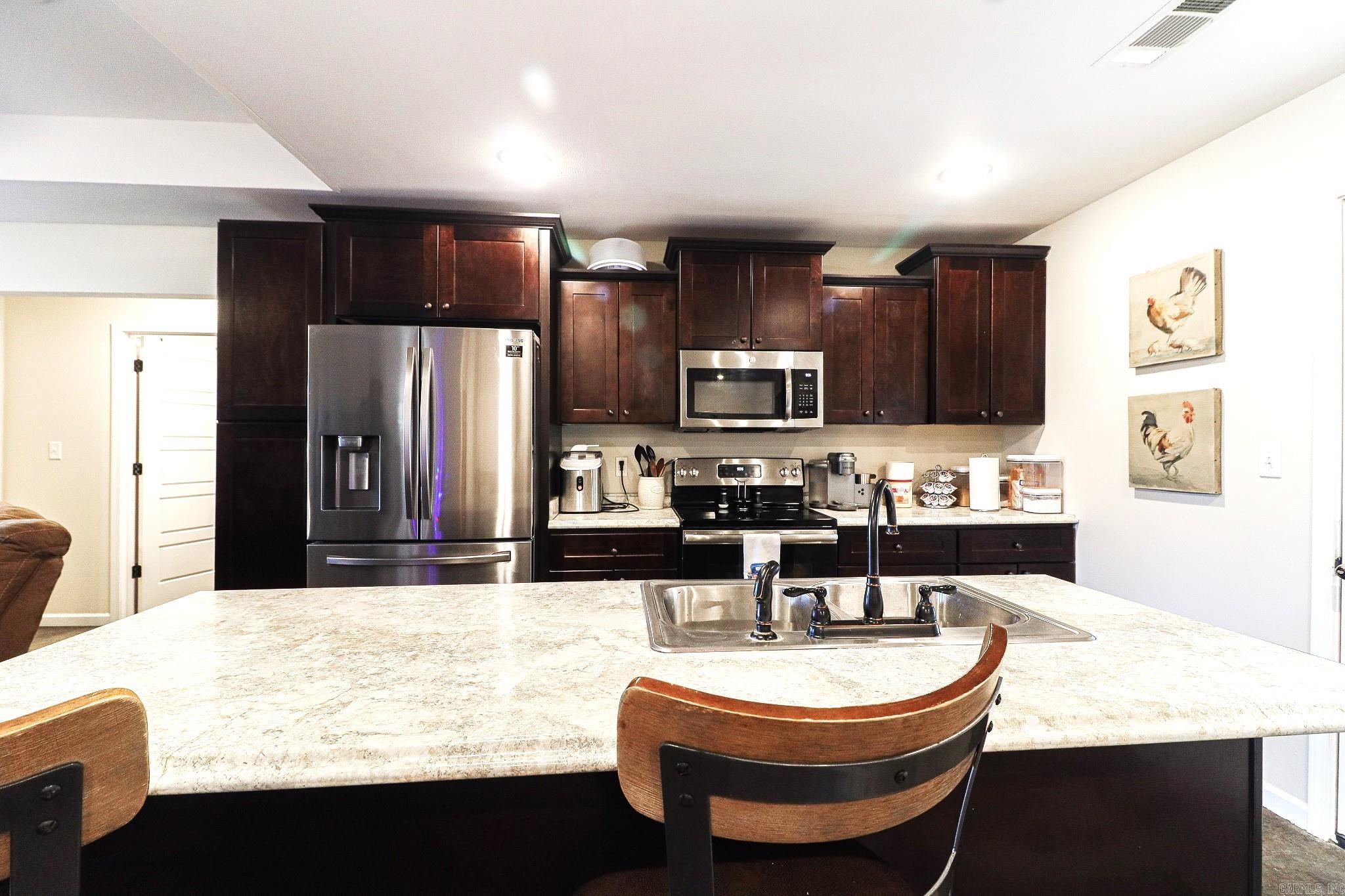 206 Stacy Paragould, AR 72450