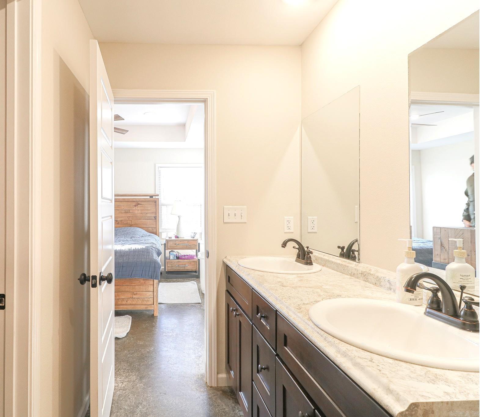 206 Stacy Paragould, AR 72450