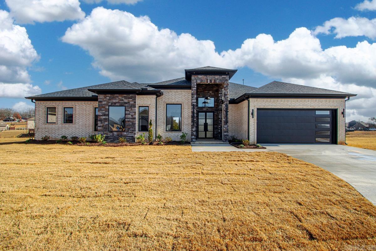 1015 Black Bass Court Jacksonville, AR 72076-2741