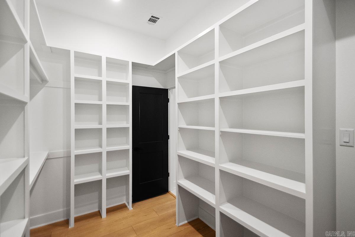 1015 Black Bass Court Jacksonville, AR 72076-2741