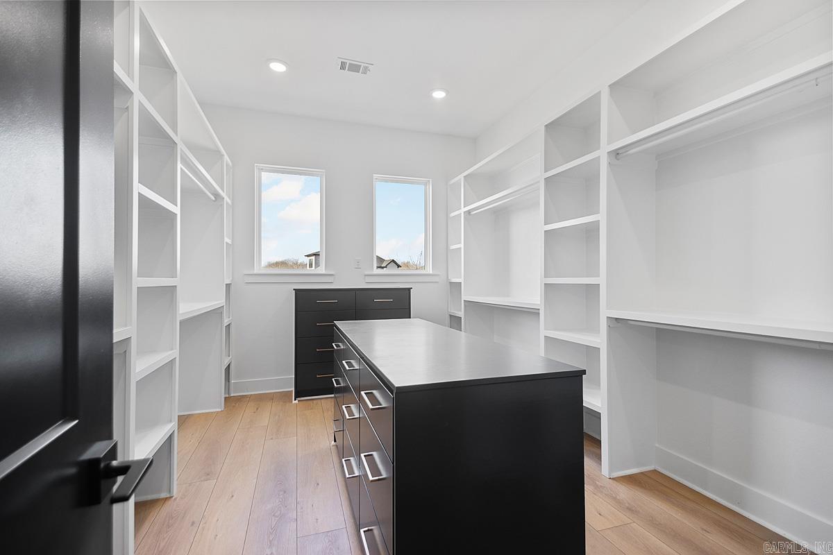 1015 Black Bass Court Jacksonville, AR 72076-2741