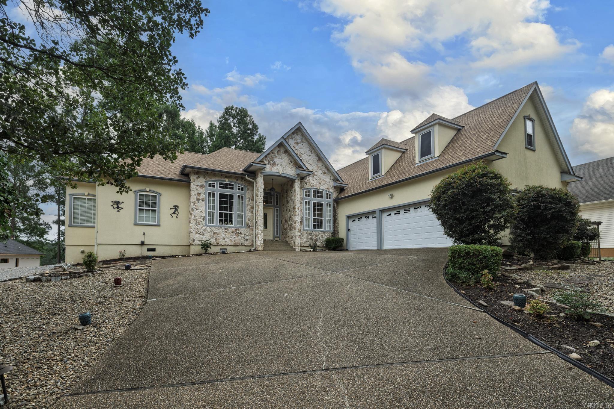 4 Sitiar Way Hot Springs Village, AR 71909