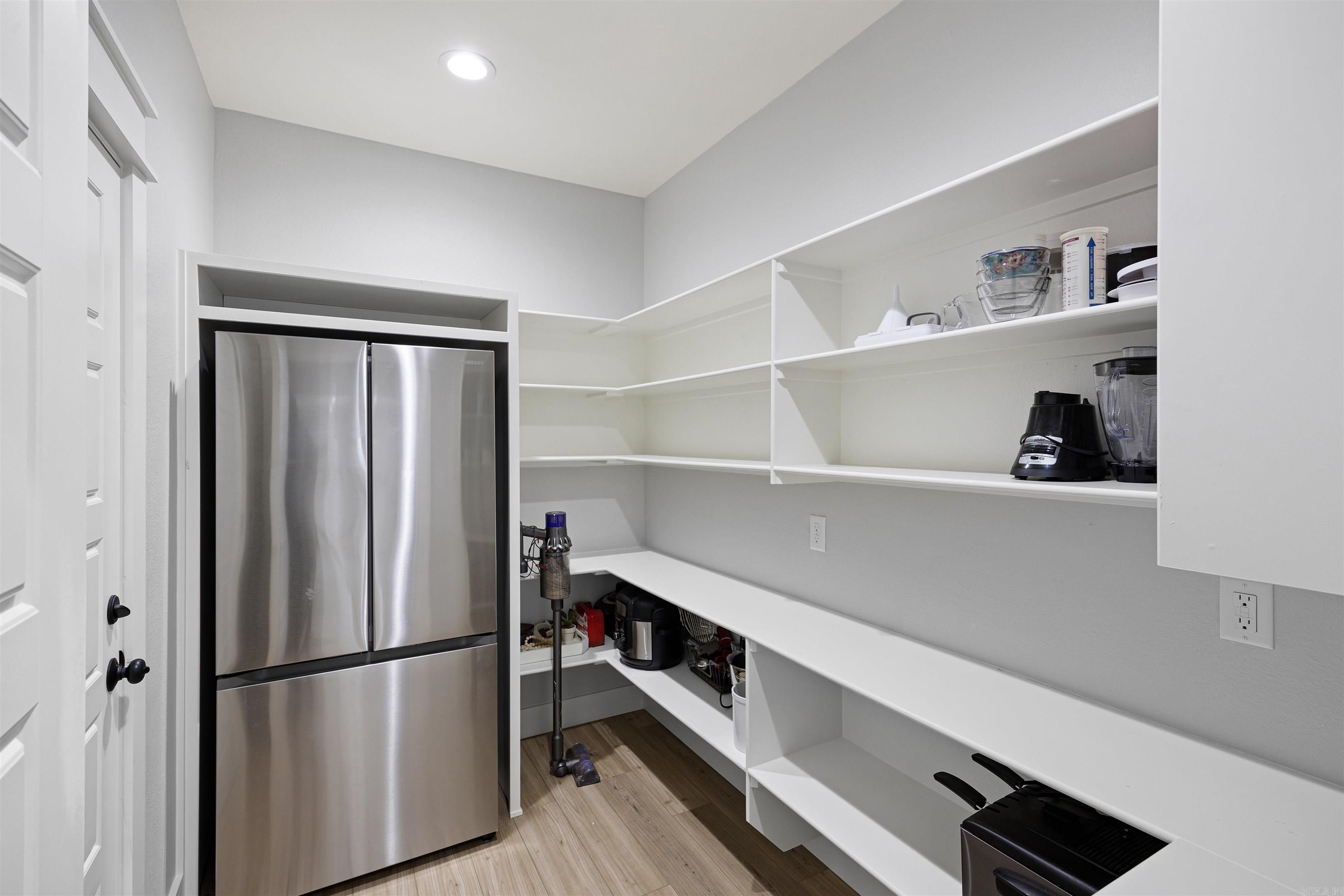 211 Woodland Shores Circle Clinton, AR 72031