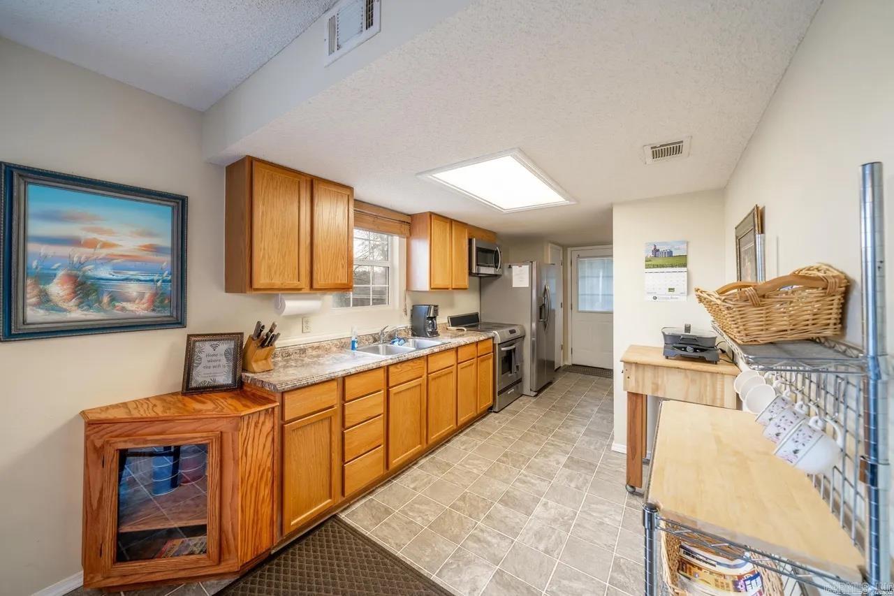 104 Quaker Lane Royal, AR 71968