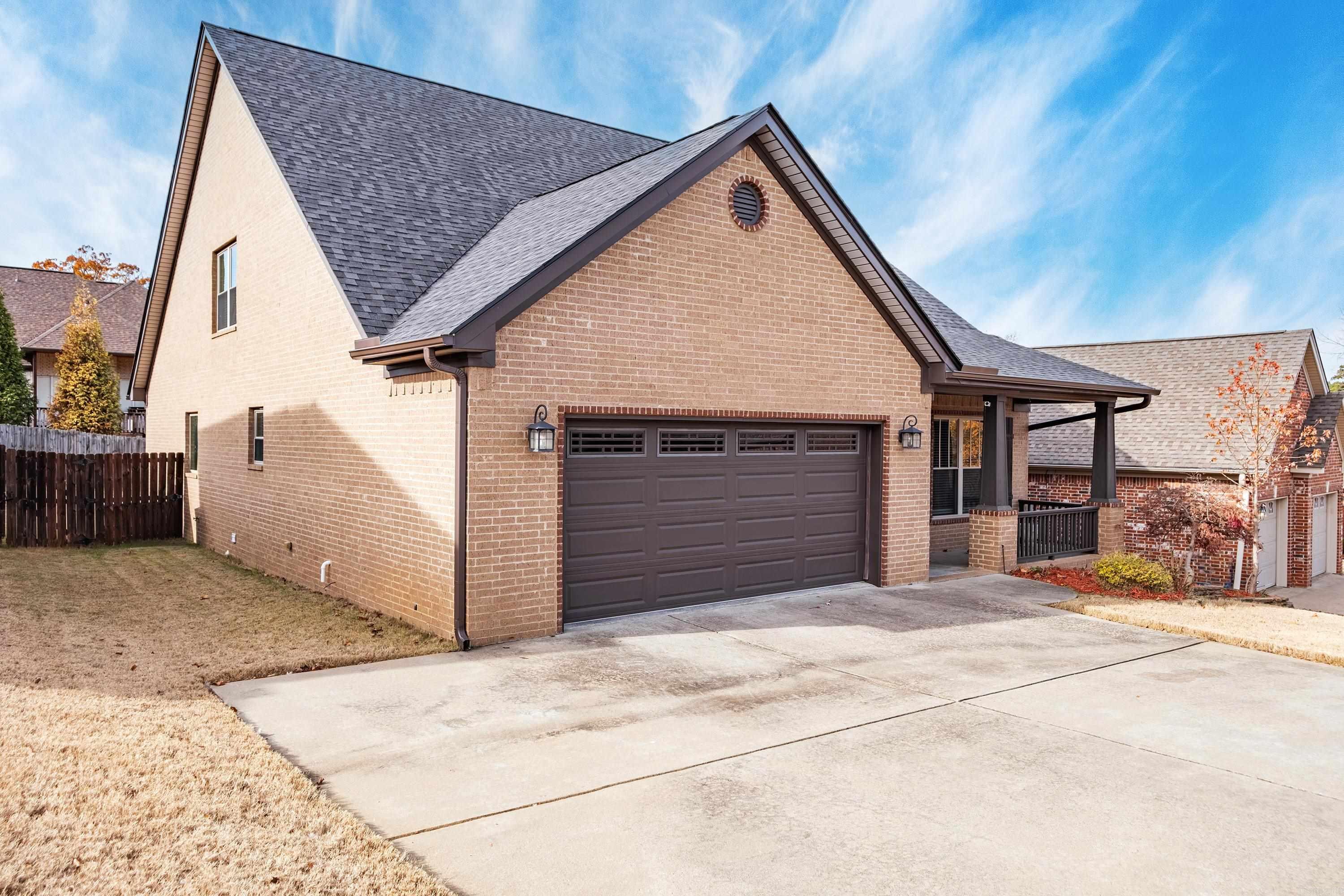 7413 Peach Blossom  Benton, AR