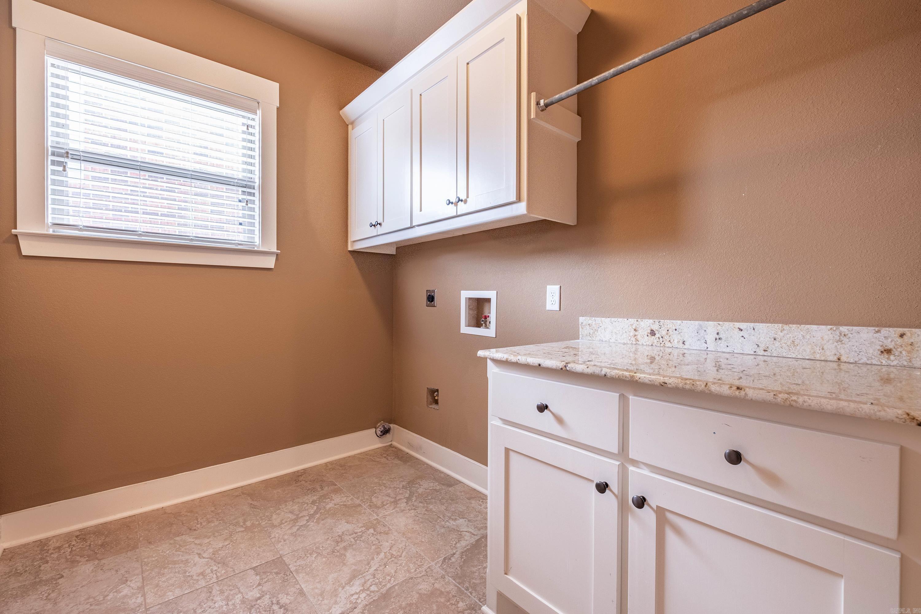 7413 Peach Blossom  Benton, AR