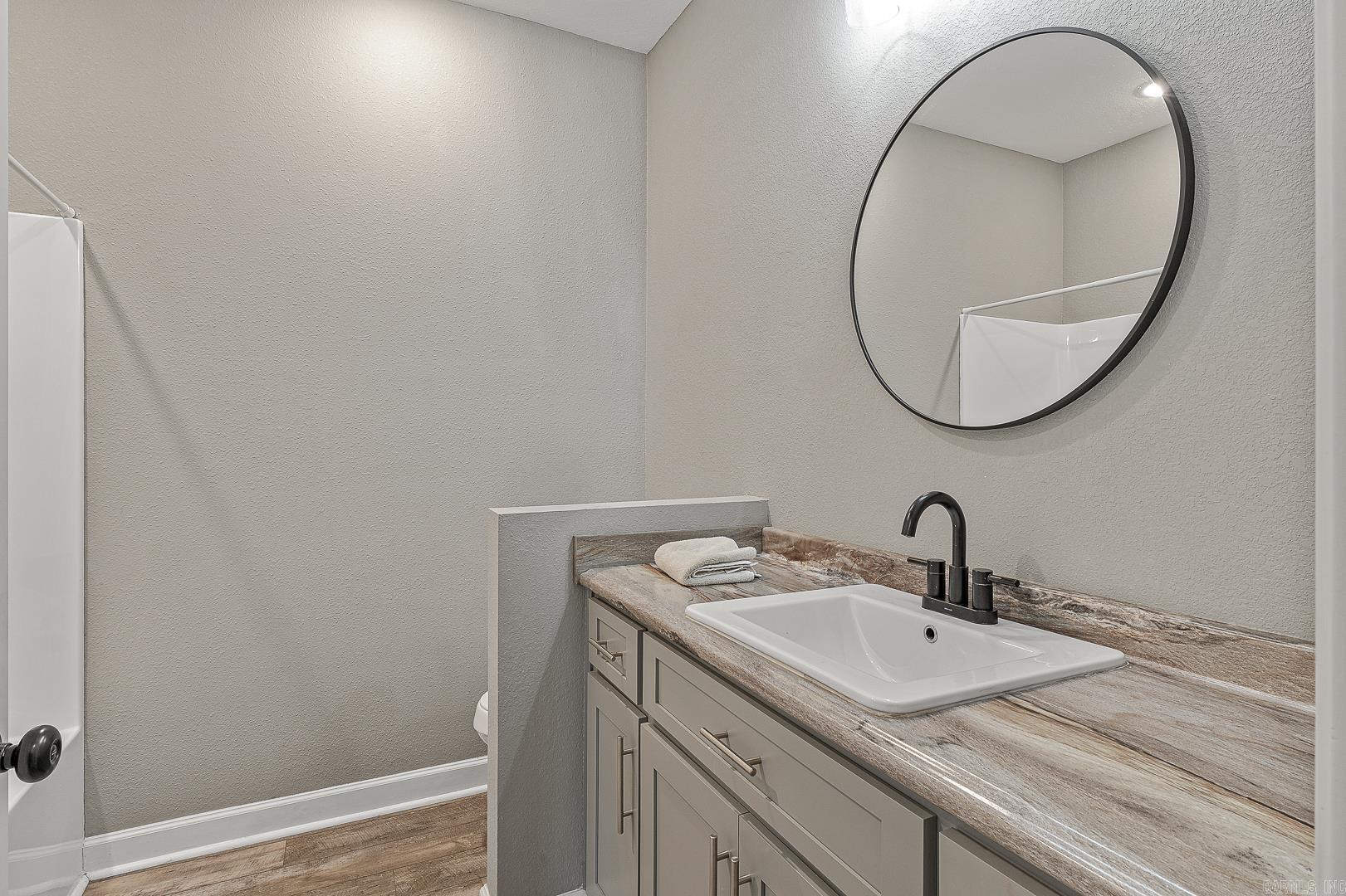 107 Larrison  Monett, AR