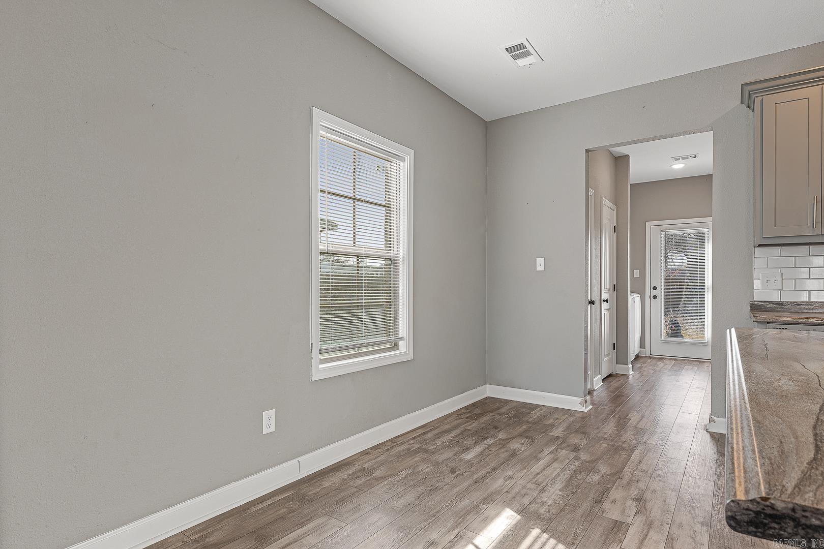 107 Larrison  Monett, AR