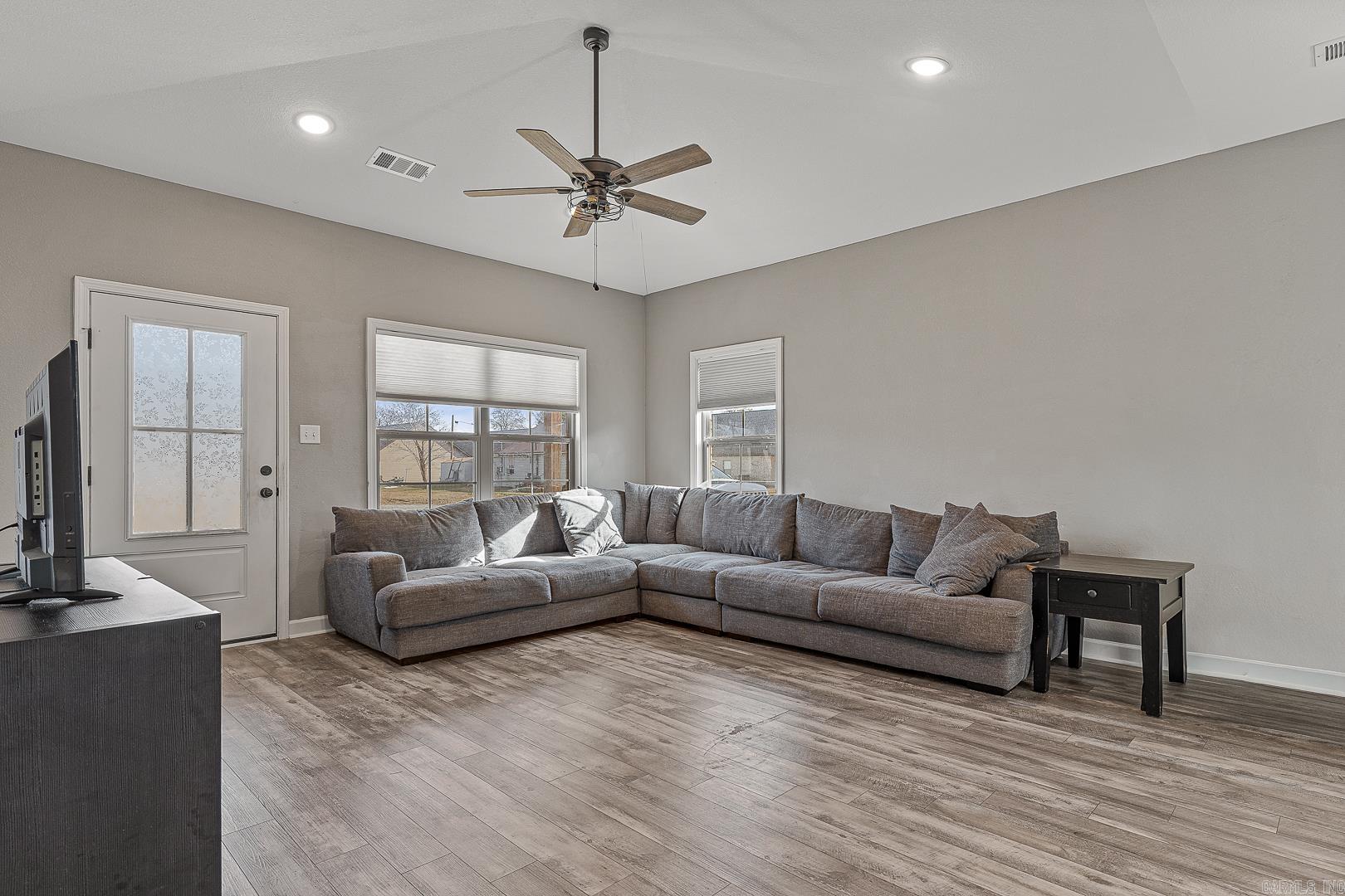 107 Larrison  Monett, AR