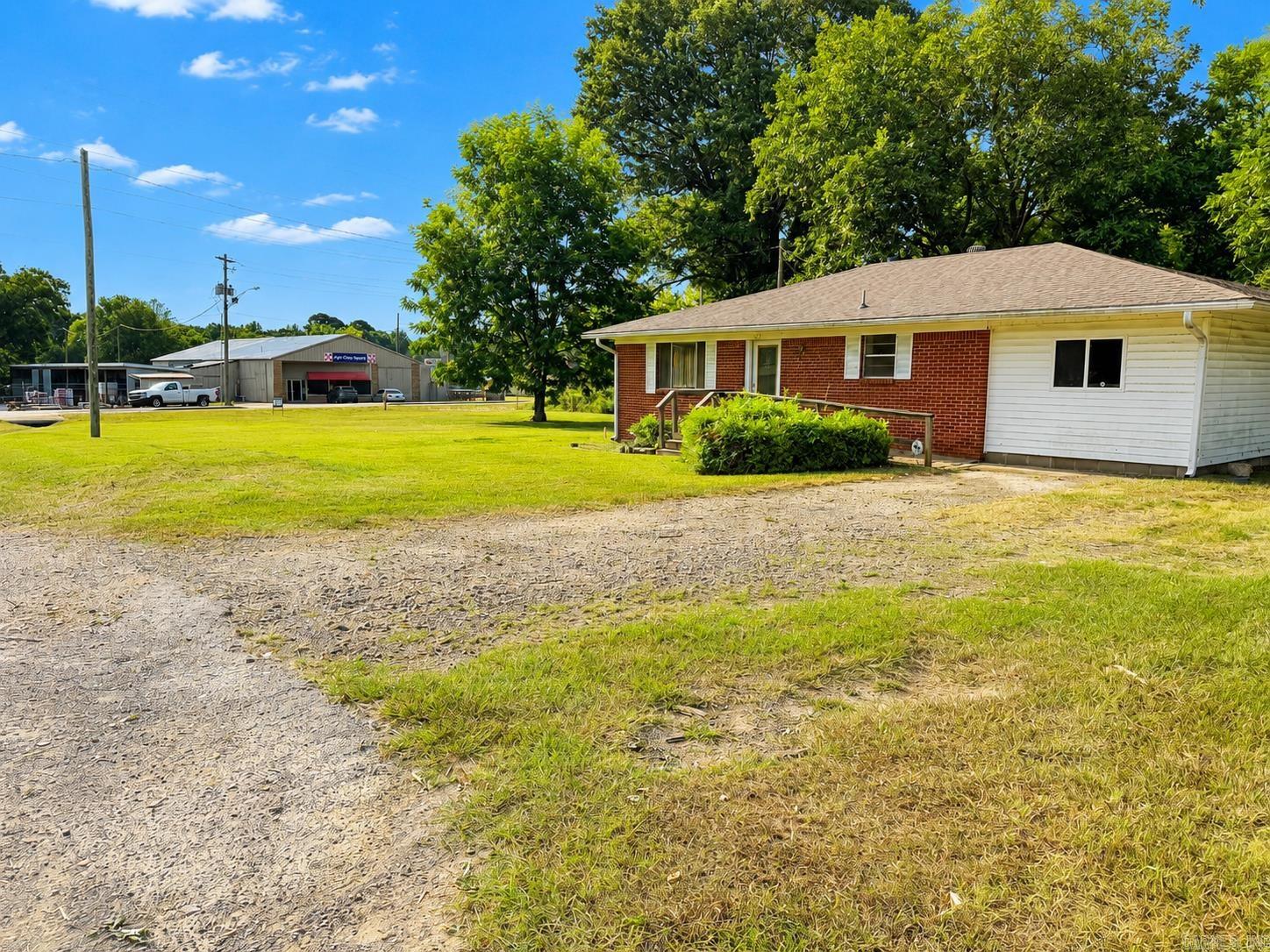 107 B  Perryville, AR