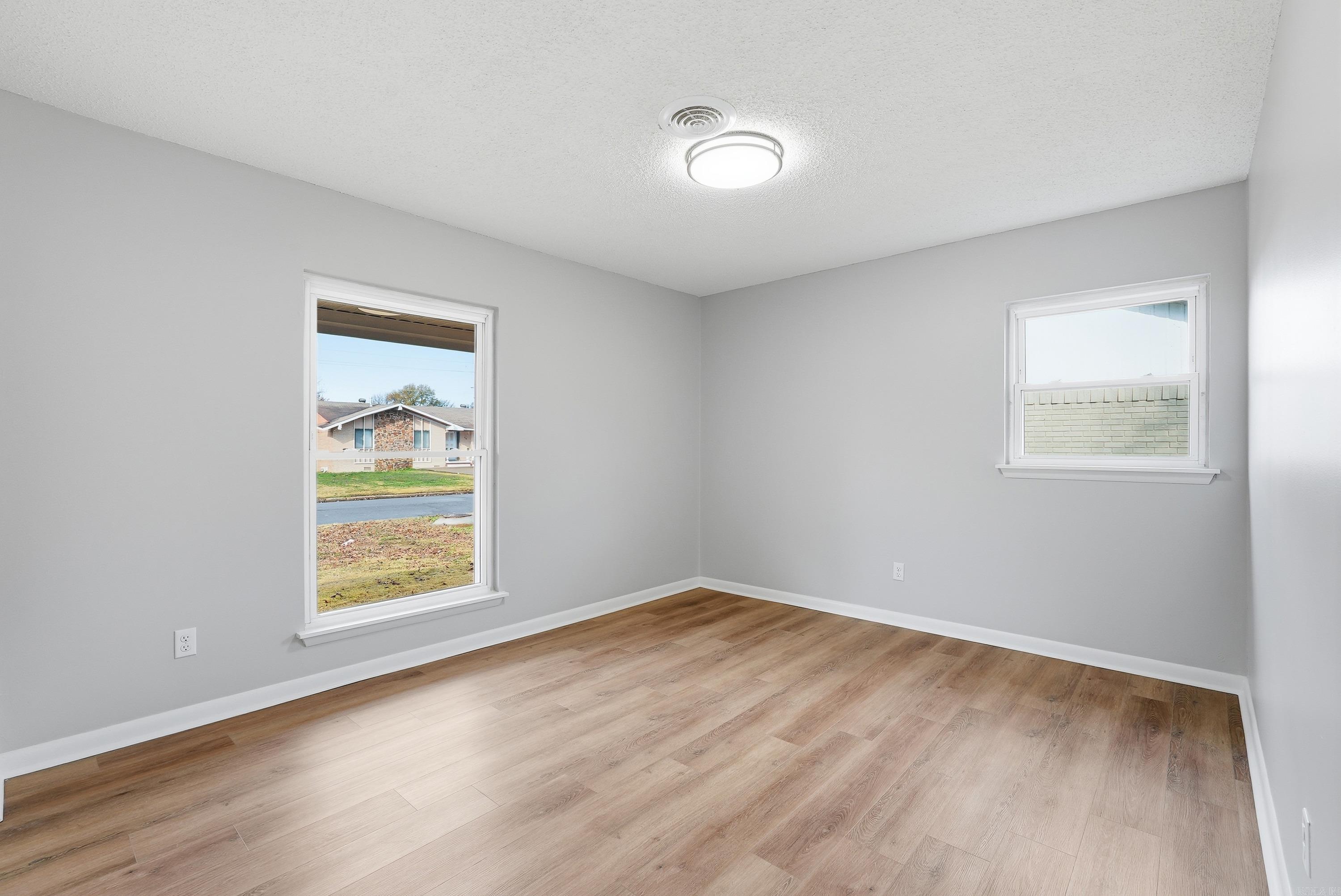 803 S Louisville  Russellville, AR