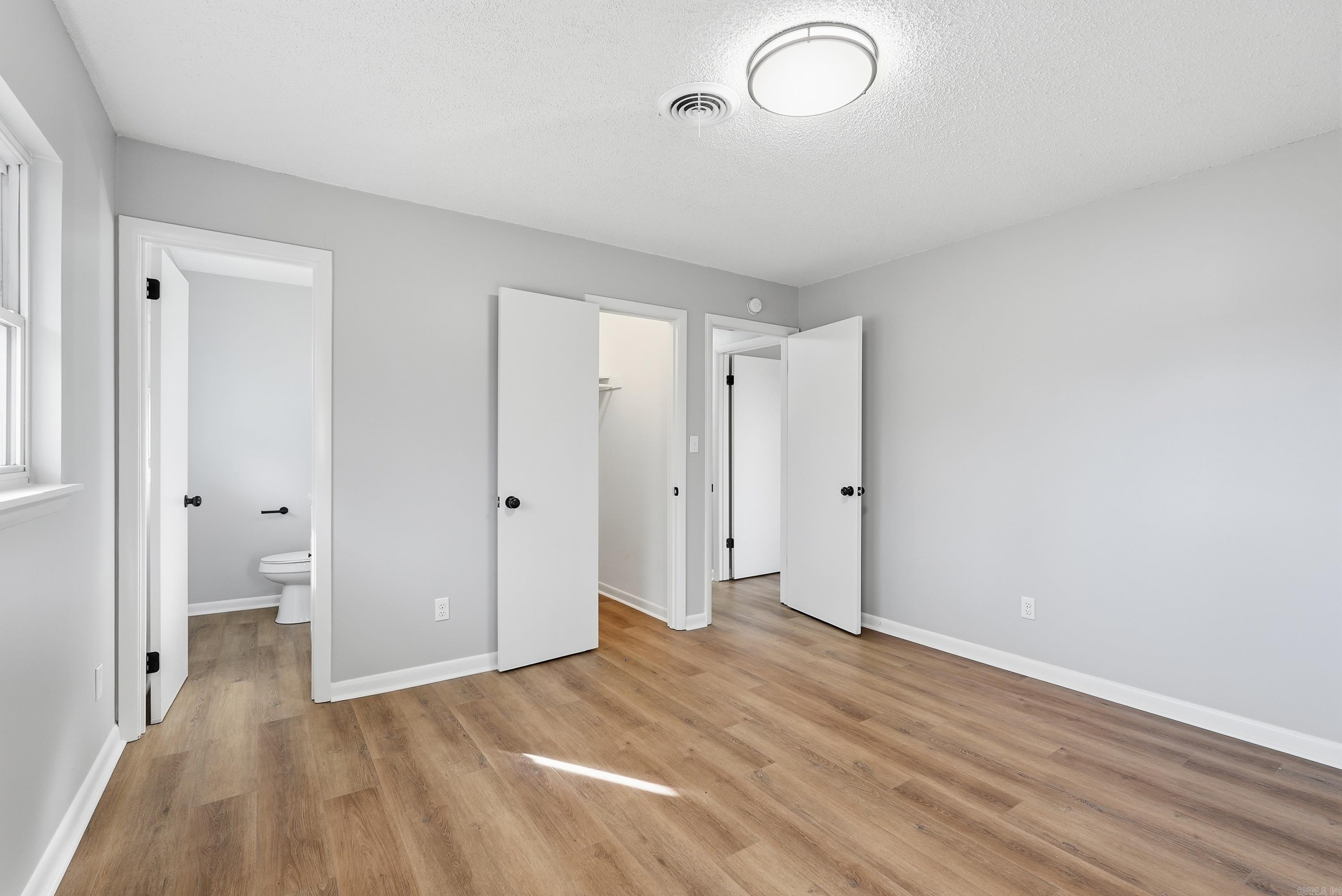 803 S Louisville  Russellville, AR