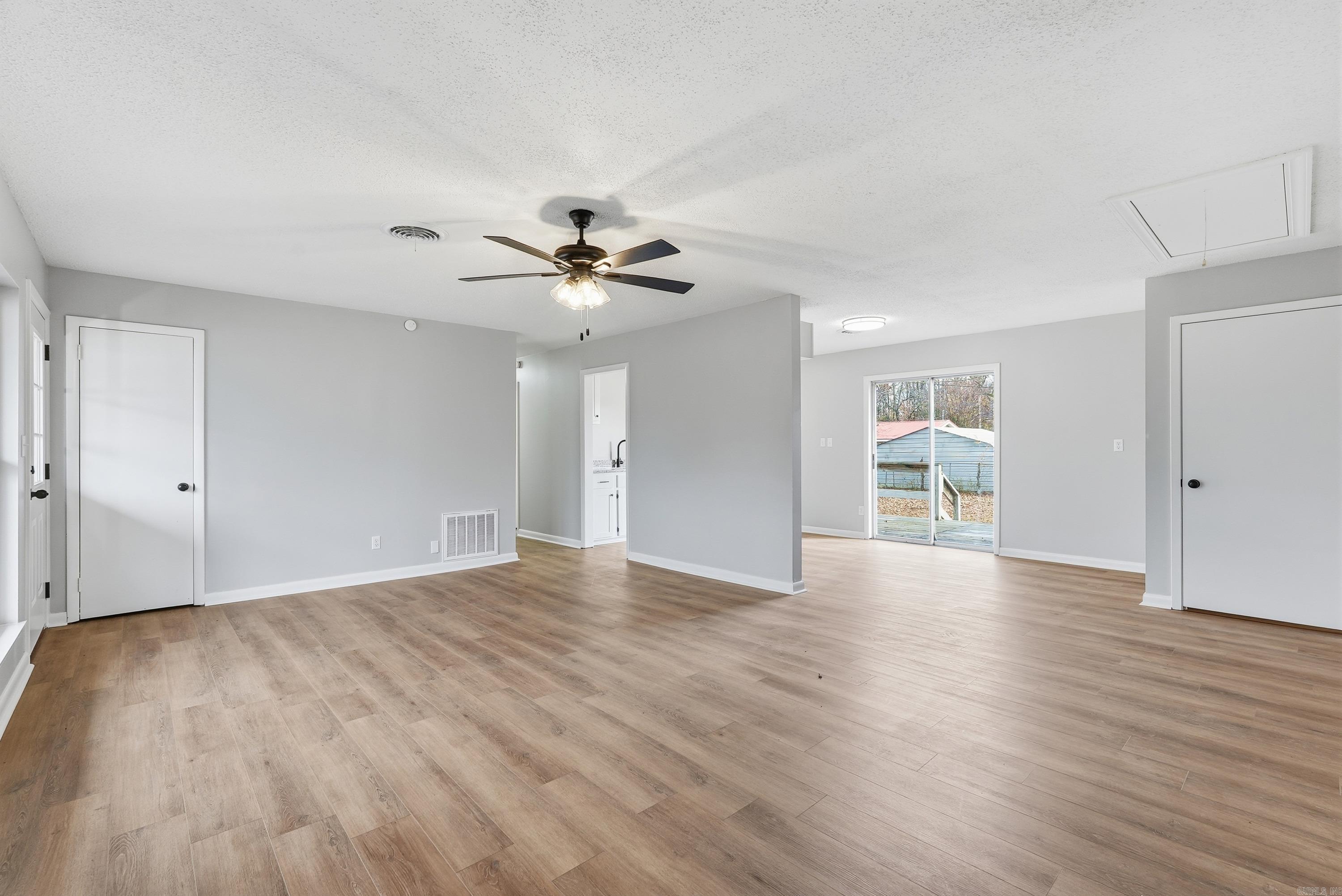 803 S Louisville  Russellville, AR