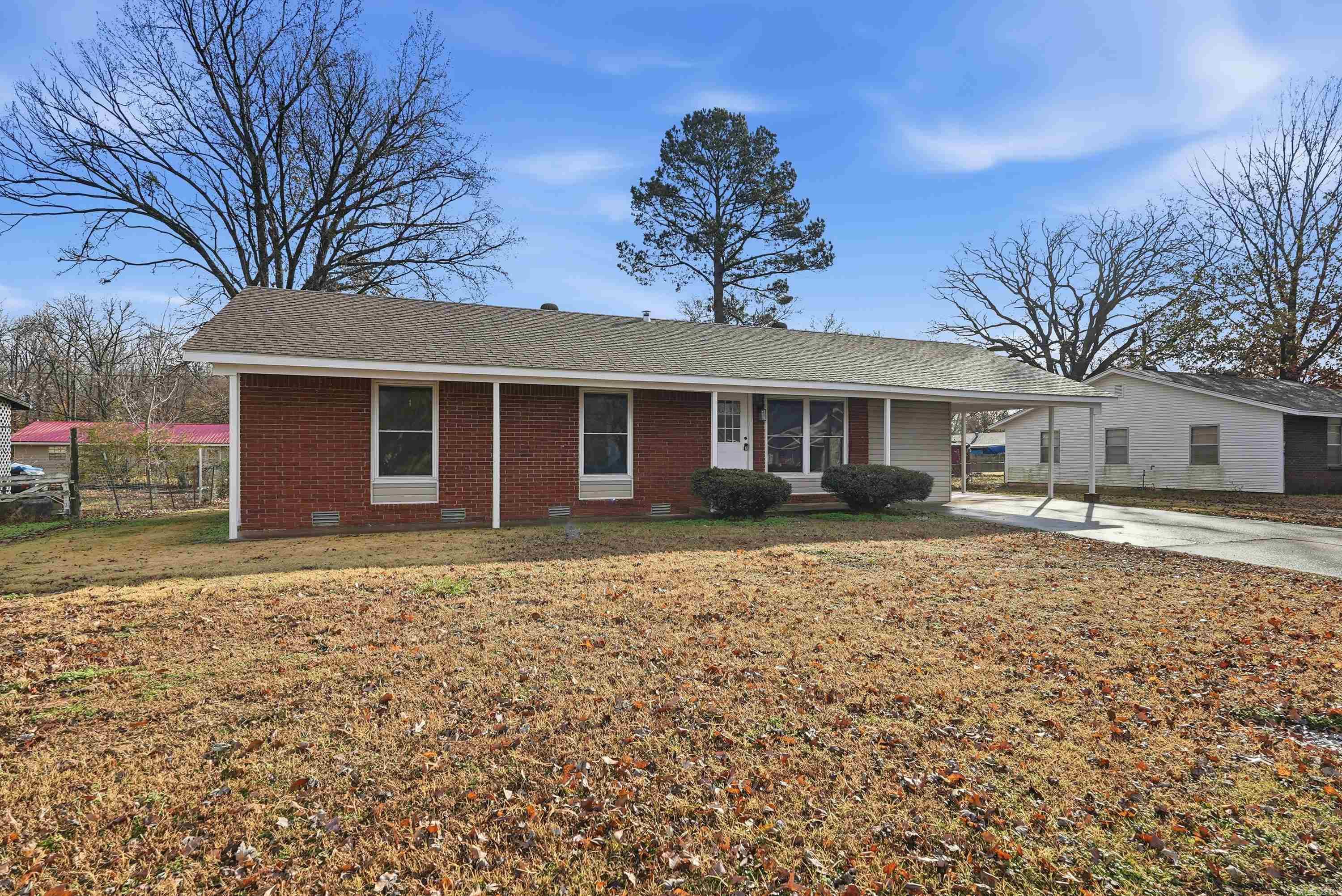 803 S Louisville  Russellville, AR
