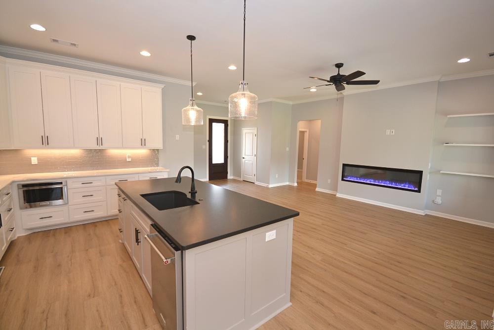 7445 Northwood  Benton, AR