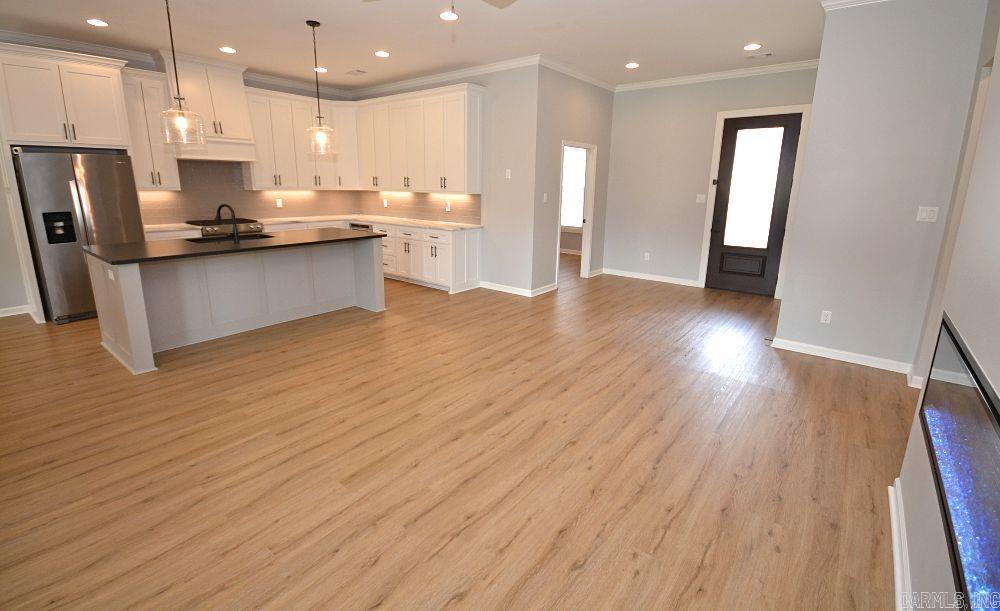 7445 Northwood  Benton, AR