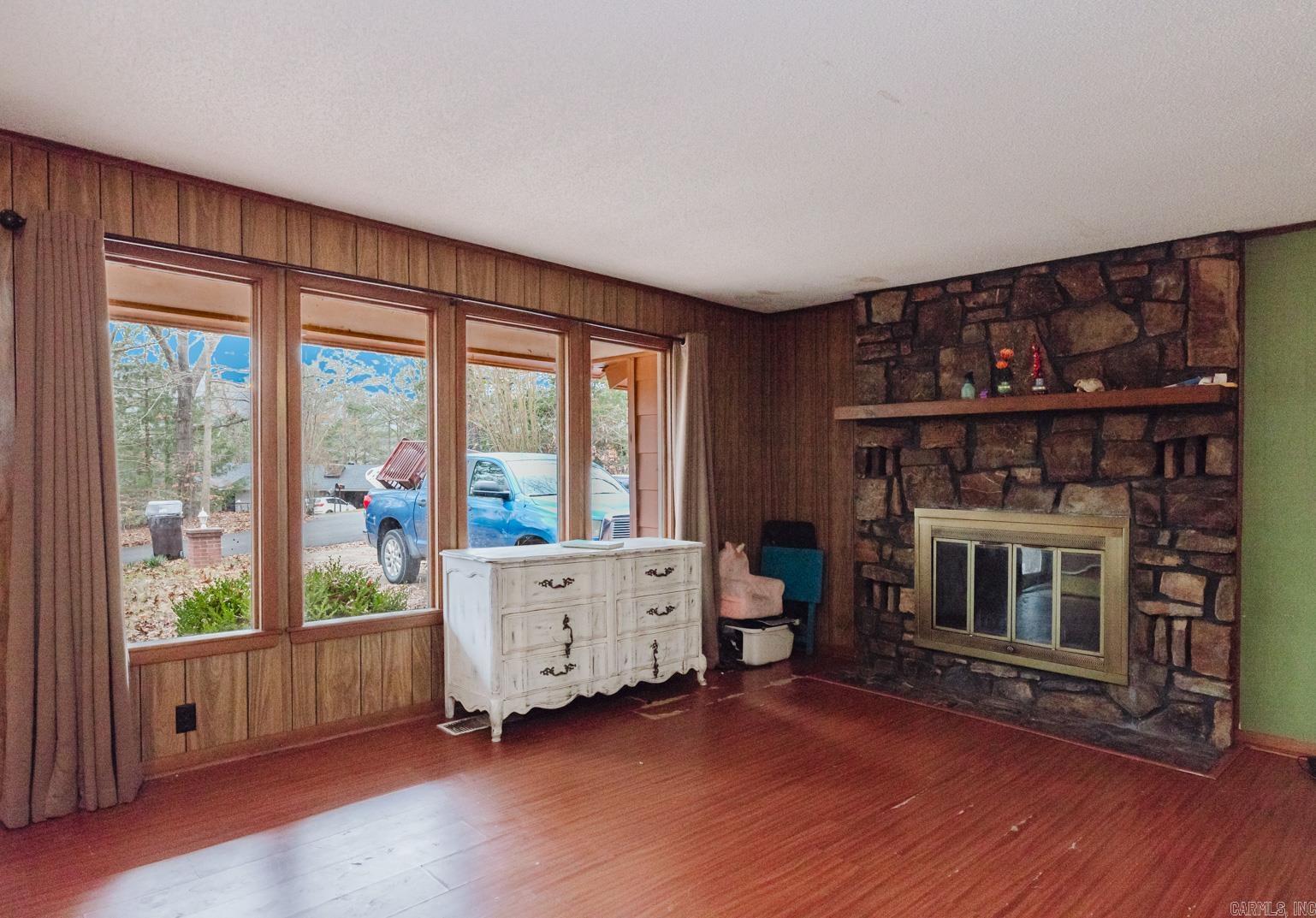 3 Helena  Hot Springs Village, AR