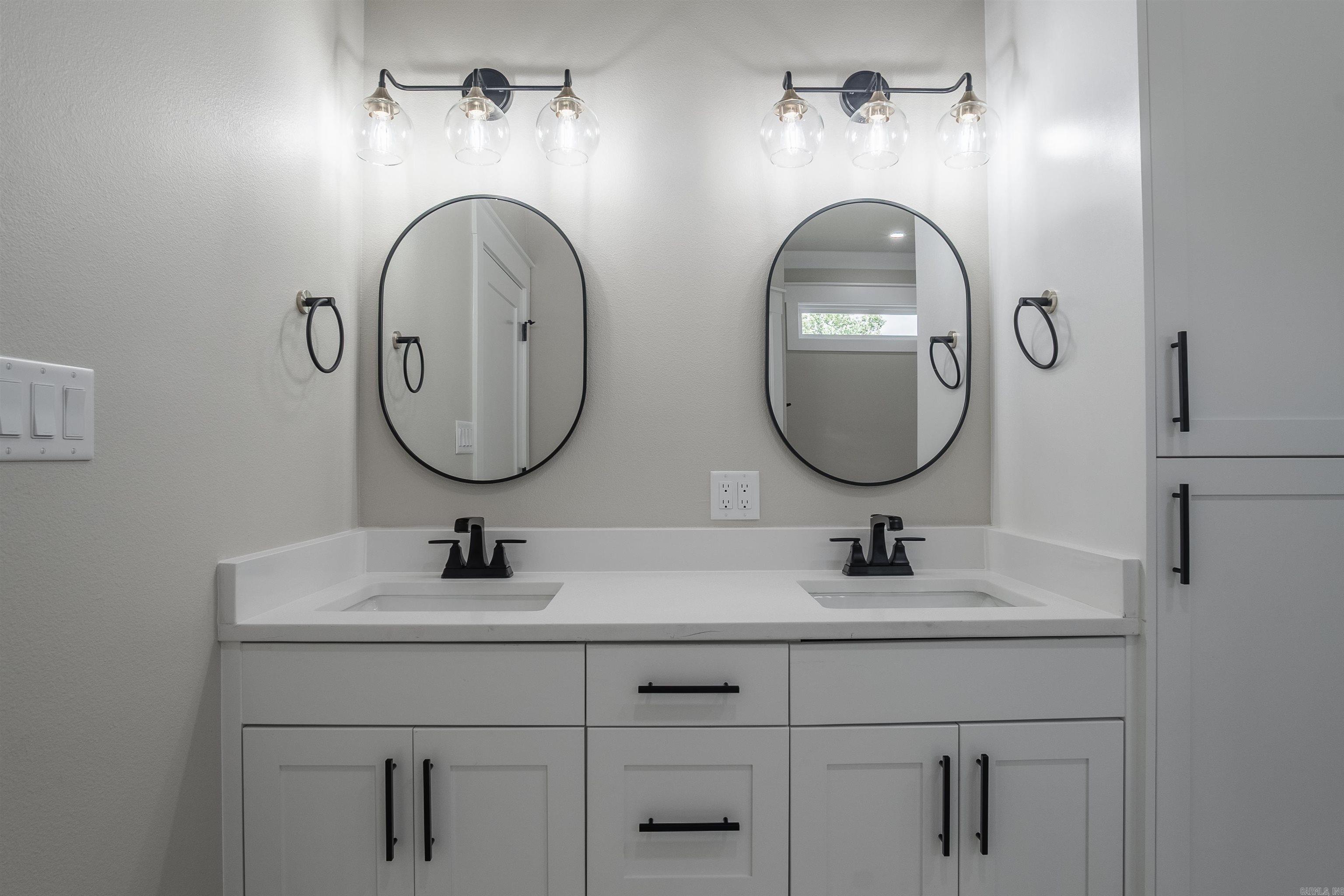 11 Calvados  Cabot, AR