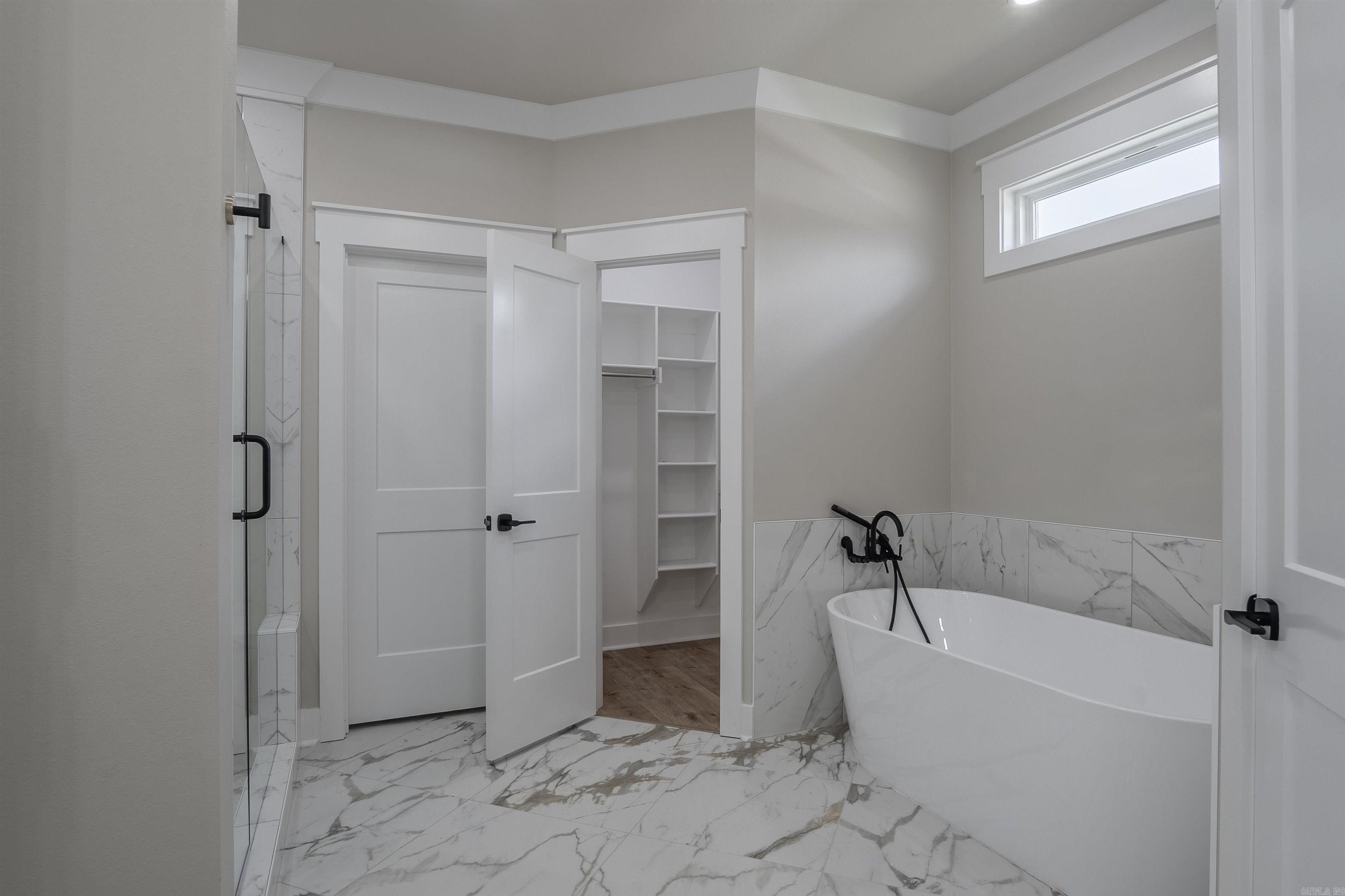 11 Calvados  Cabot, AR