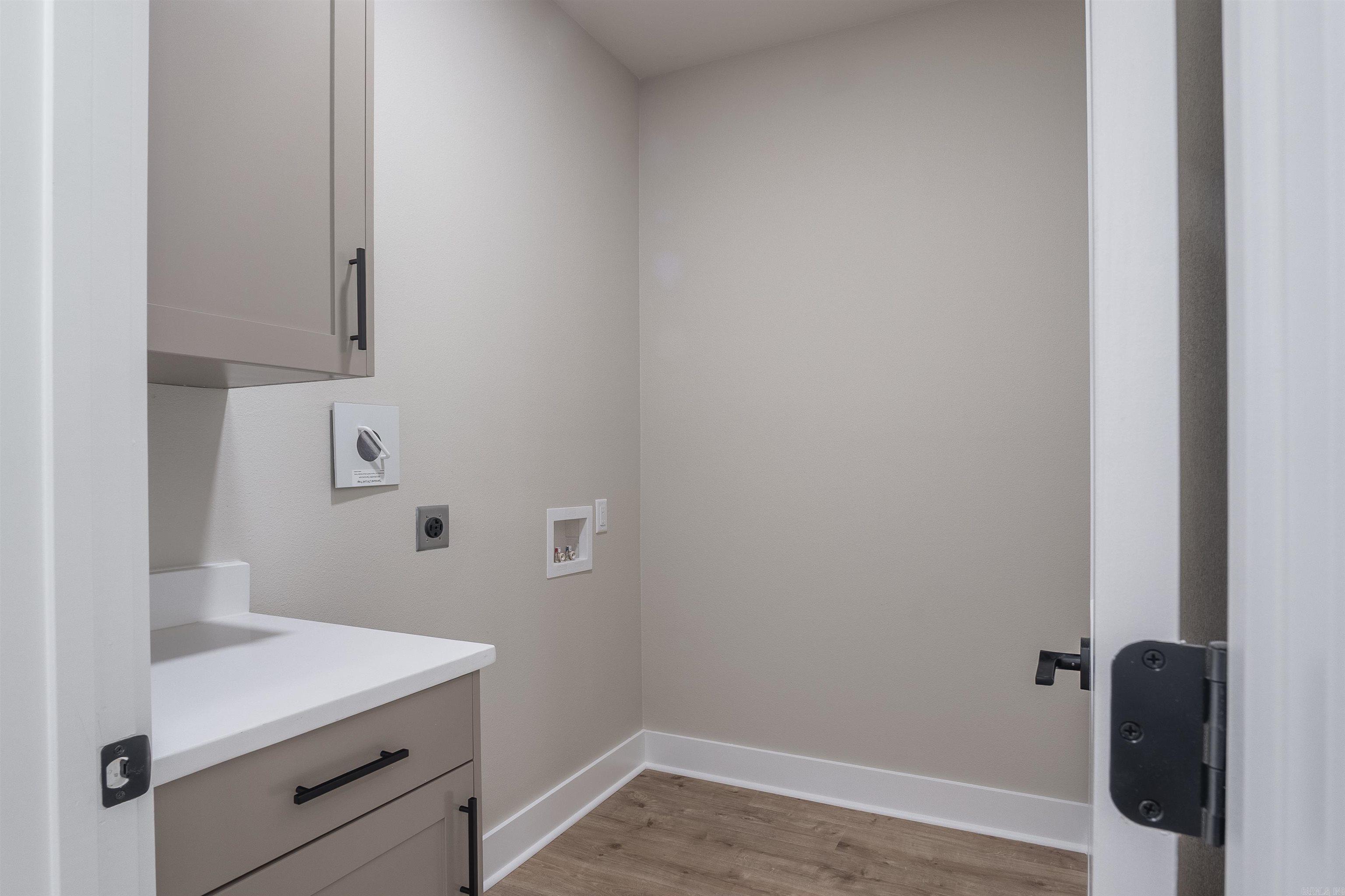 11 Calvados  Cabot, AR