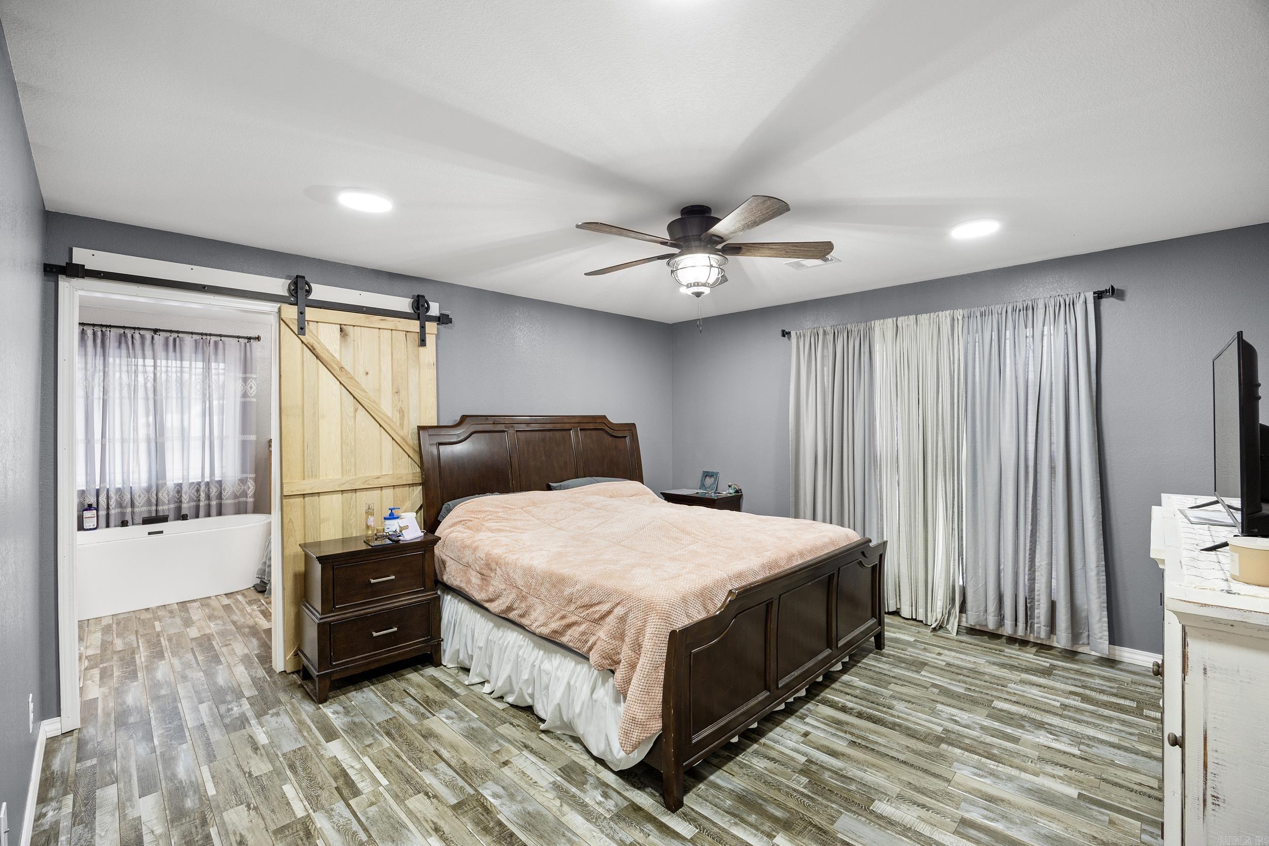 7799 Highway 352  Hartman, AR