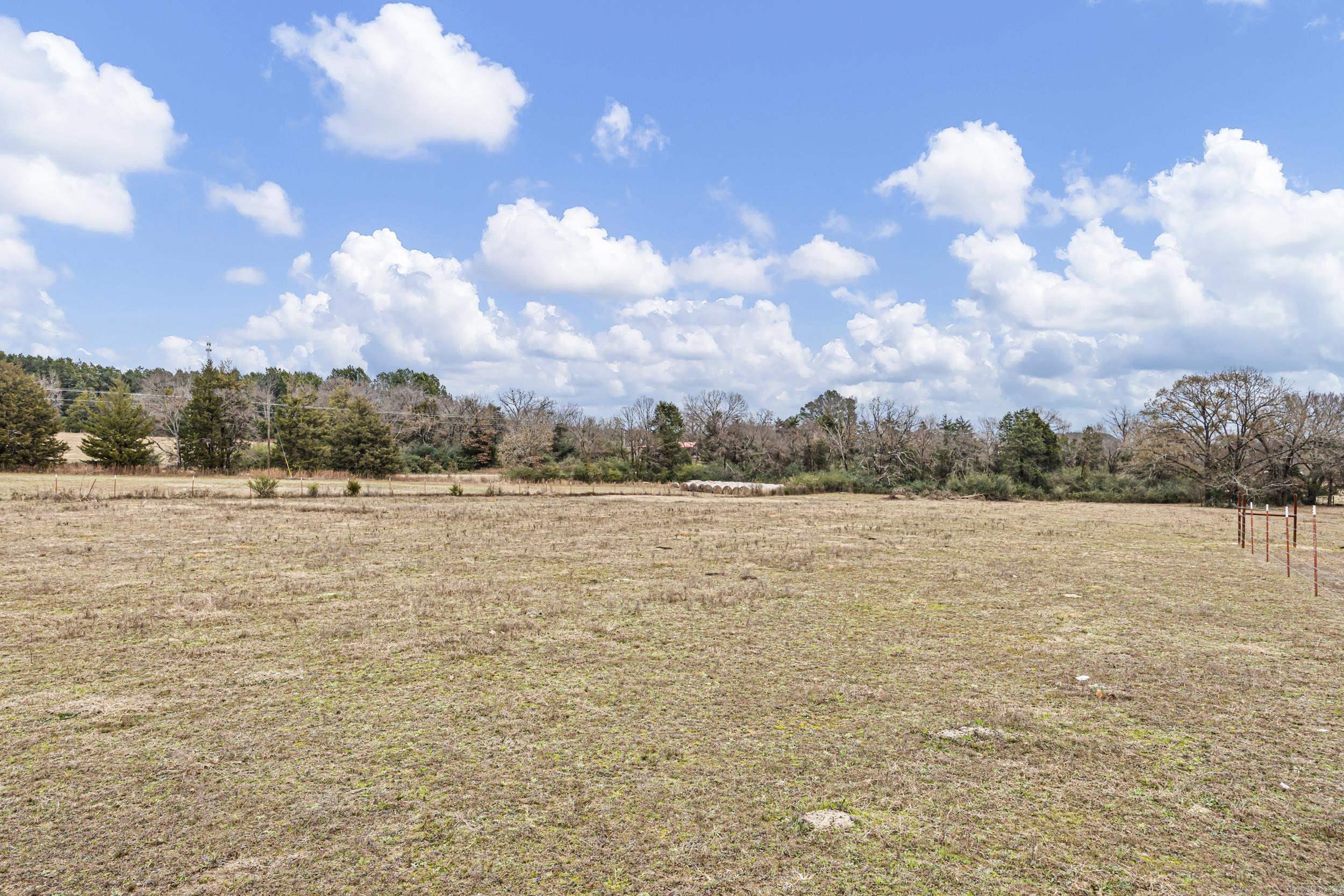 7799 Highway 352  Hartman, AR